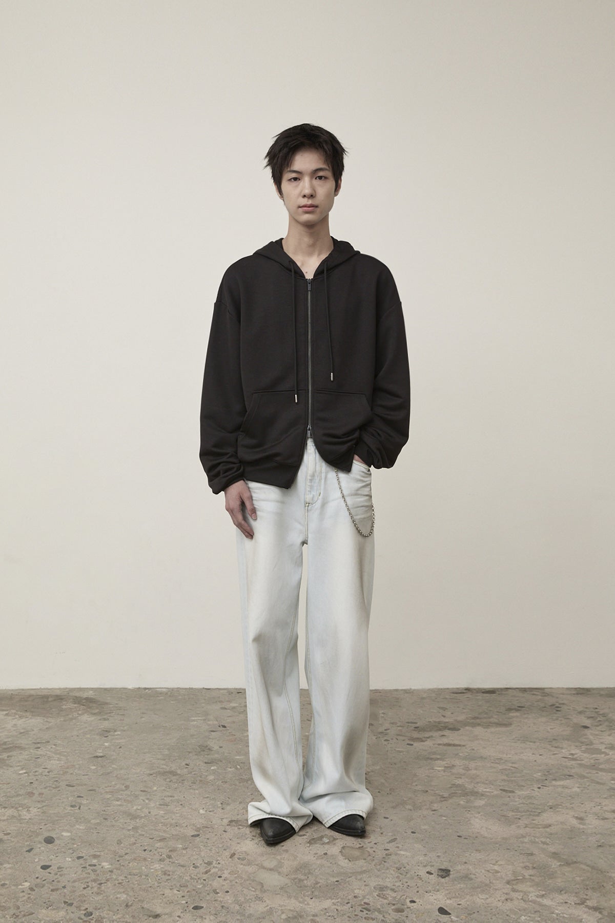 Matin Kim - Back Logo Glitter Hoody Zip Up (Black) product image 9 | TRAB K-Fashion Australia