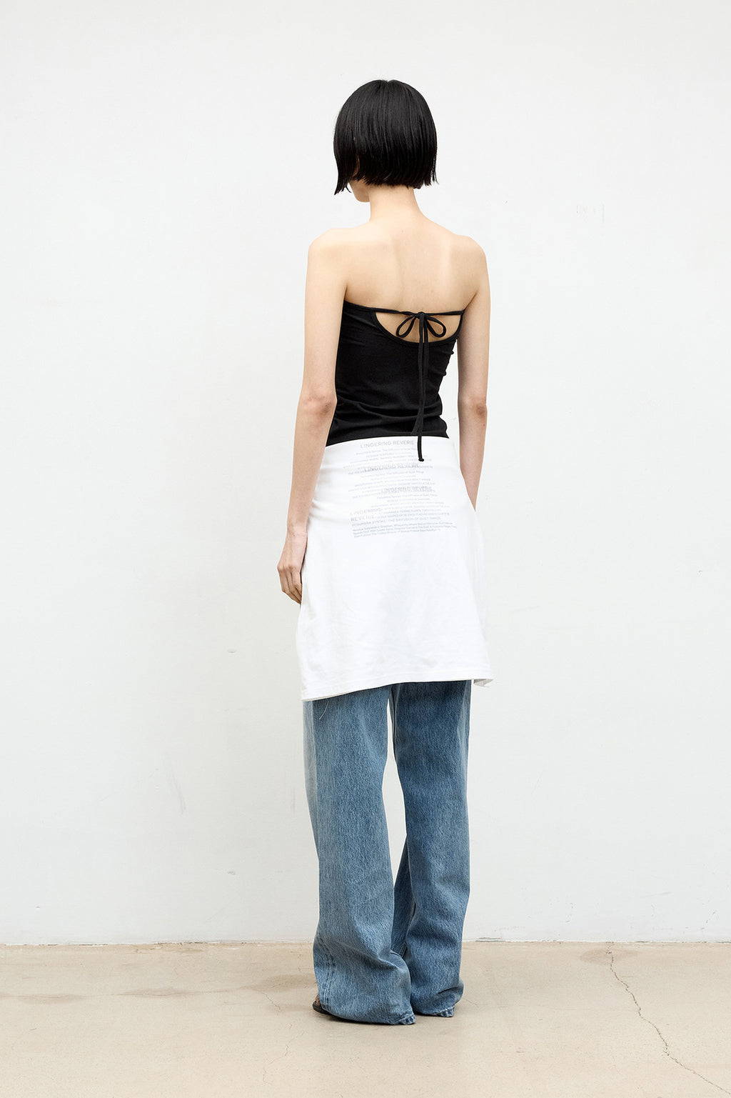Coor - Back Strap Shirring Tube Top (Black) product image 4 | TRAB K-Fashion Australia