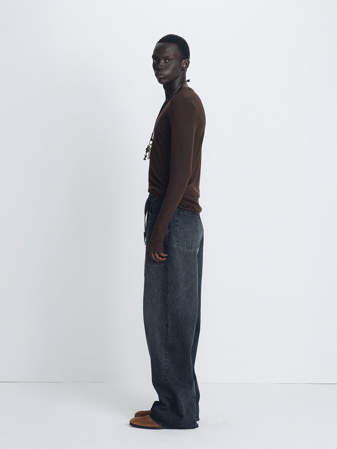 Tonywack - Wide-Leg Belted Denim Jeans (Faded Black) product image 2 | TRAB K-Fashion Australia