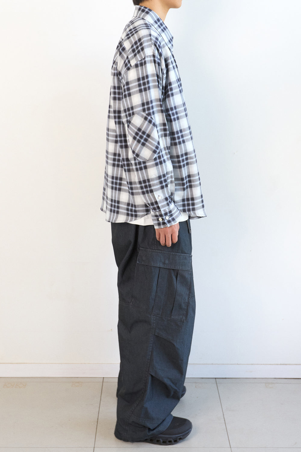 Hatchingroom - Archive Shirt V2 Herringbone Oreo Check (Blue) product image 8 | TRAB K-Fashion Australia