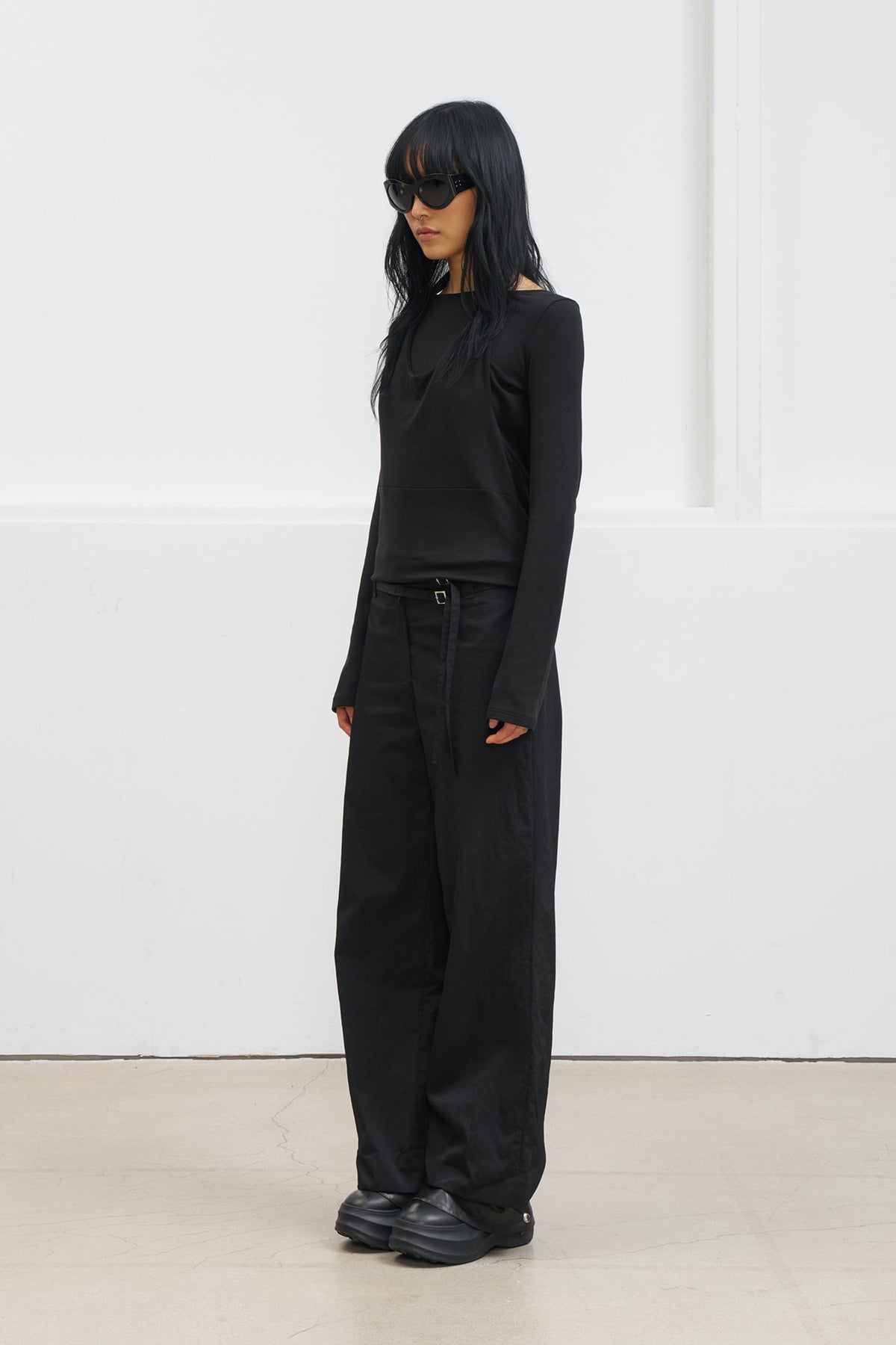 Deinet - Layered Halter Neck Long Sleeve (Black) product image 2 | TRAB K-Fashion Australia