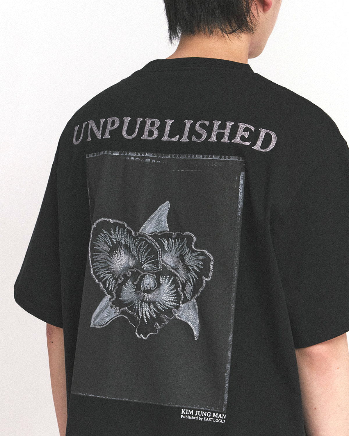 Eastlogue - Blossoming Embroidered T-shirt (Black) product image 3 | TRAB K-Fashion Australia