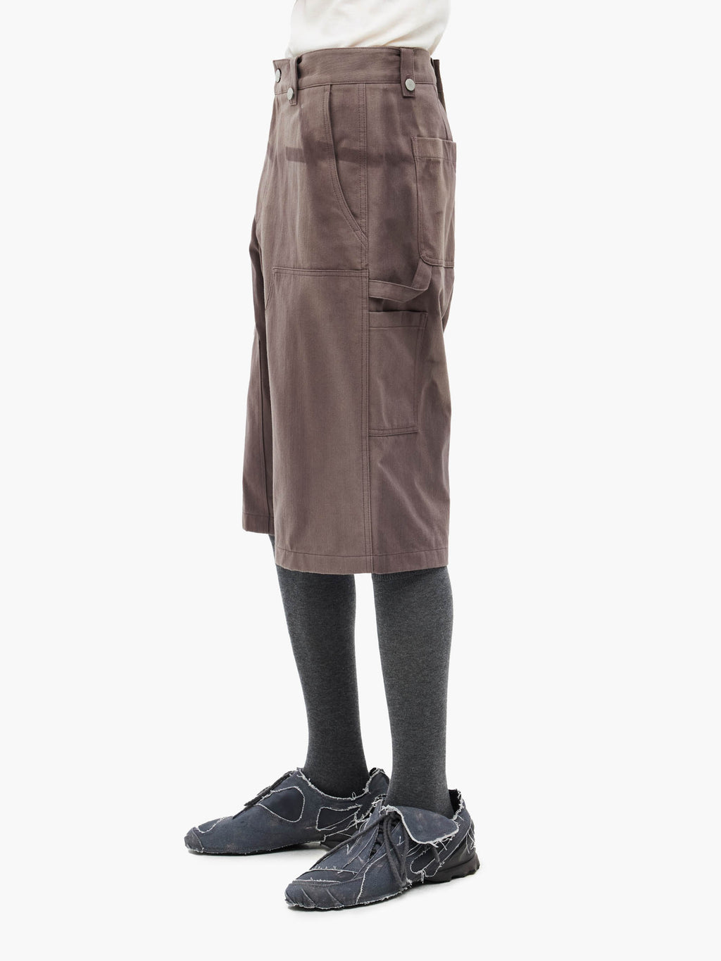 Jiyong Kim - Sun-Bleached Work Half Trousers (Brown) product image 9 | TRAB K-Fashion Australia