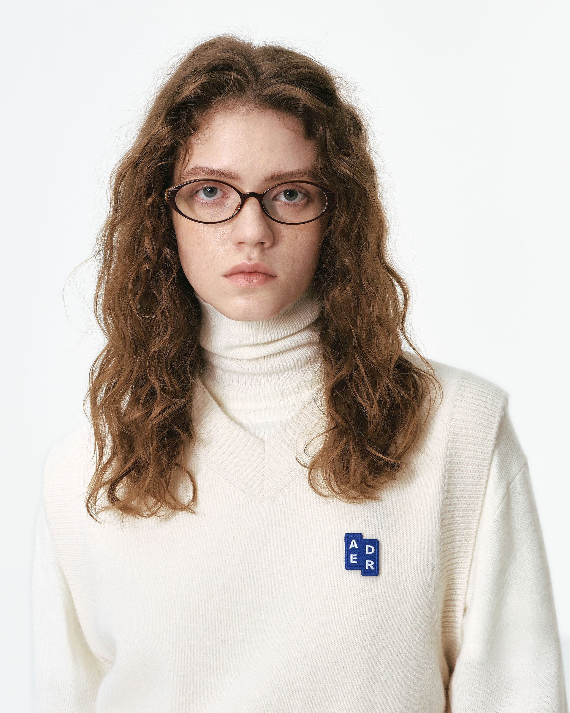 Ader Error - Sig; BL Tag knit vest 01 (Oatmeal) product image 2 | TRAB K-Fashion Australia