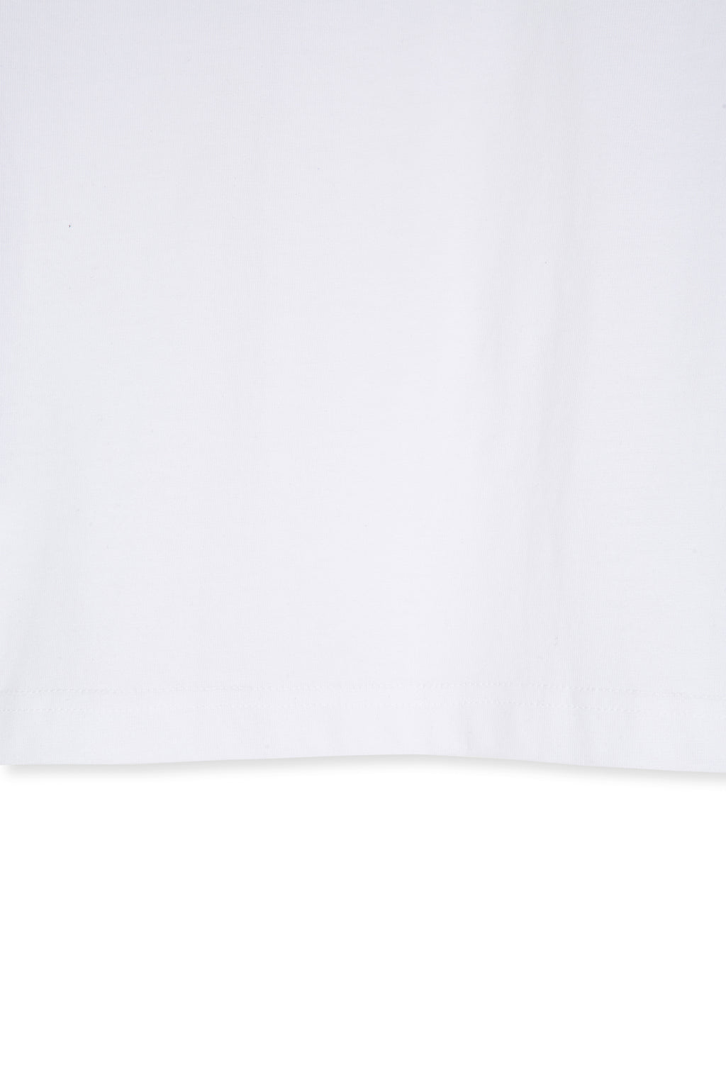Matin Kim - Peaches Logo Graphic Crop Top (White) product image 8 | TRAB K-Fashion Australia