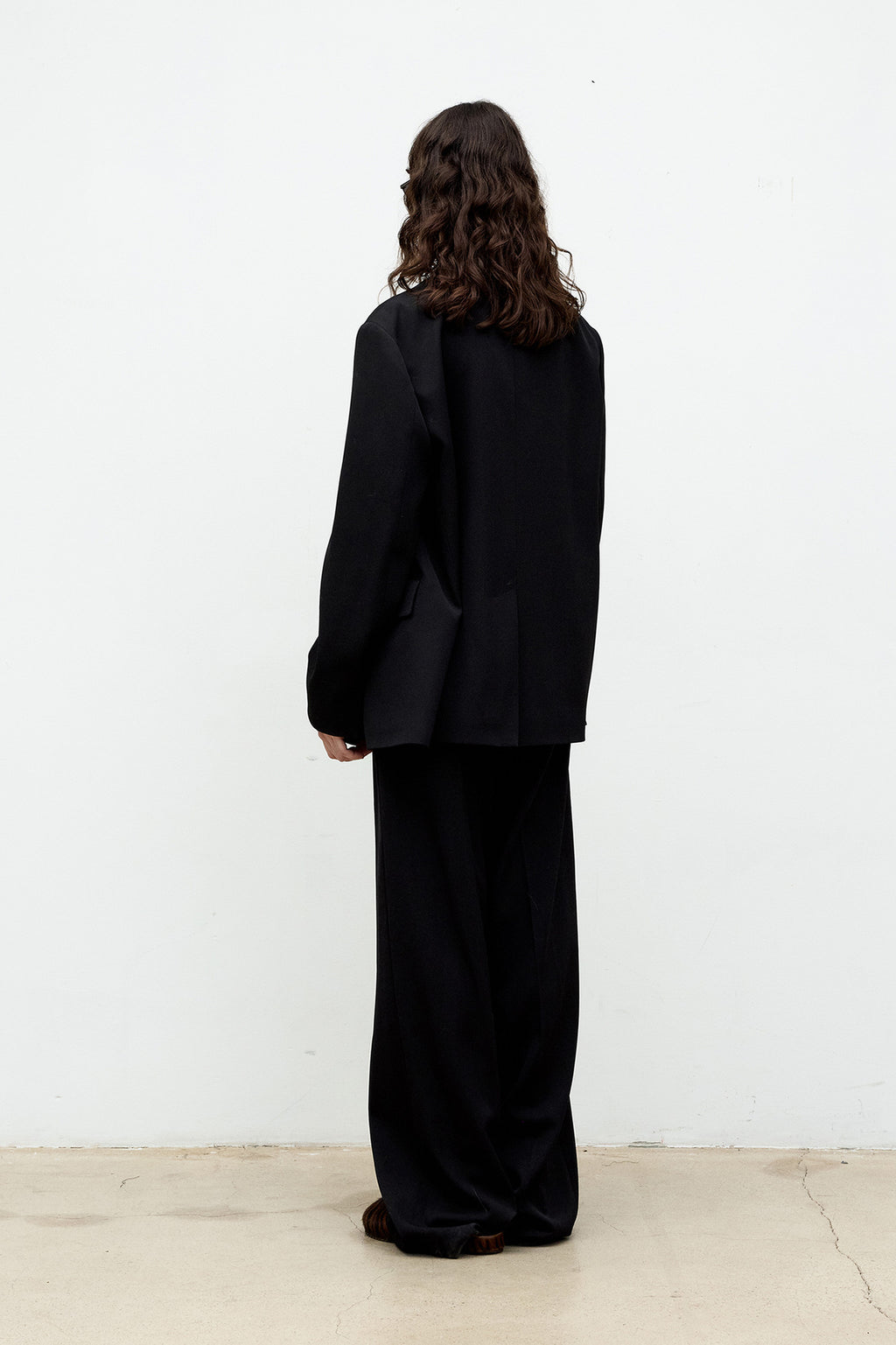 Coor - Wool Classic Blazer (Black) product image 4 | TRAB K-Fashion Australia
