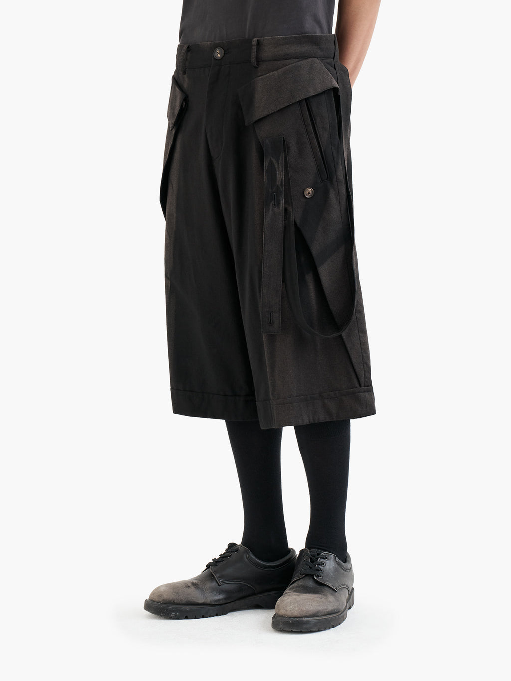 Jiyong Kim - Sun-Bleched Layered Half Trousers (Black) product image 5 | TRAB K-Fashion Australia
