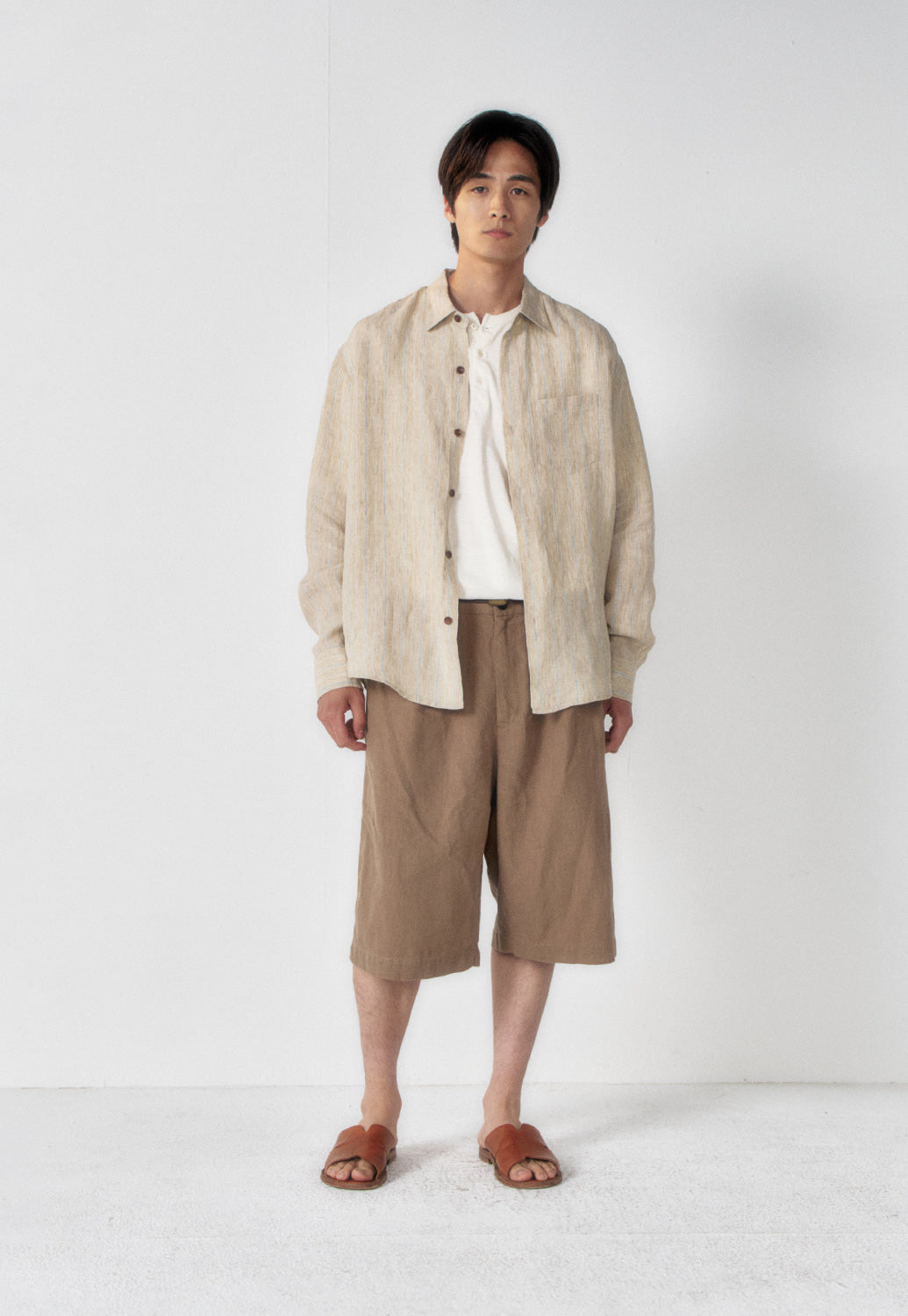 Art if acts - Washed Linen Bermuda Shorts (Khaki Beige) product image 2 | TRAB K-Fashion Australia