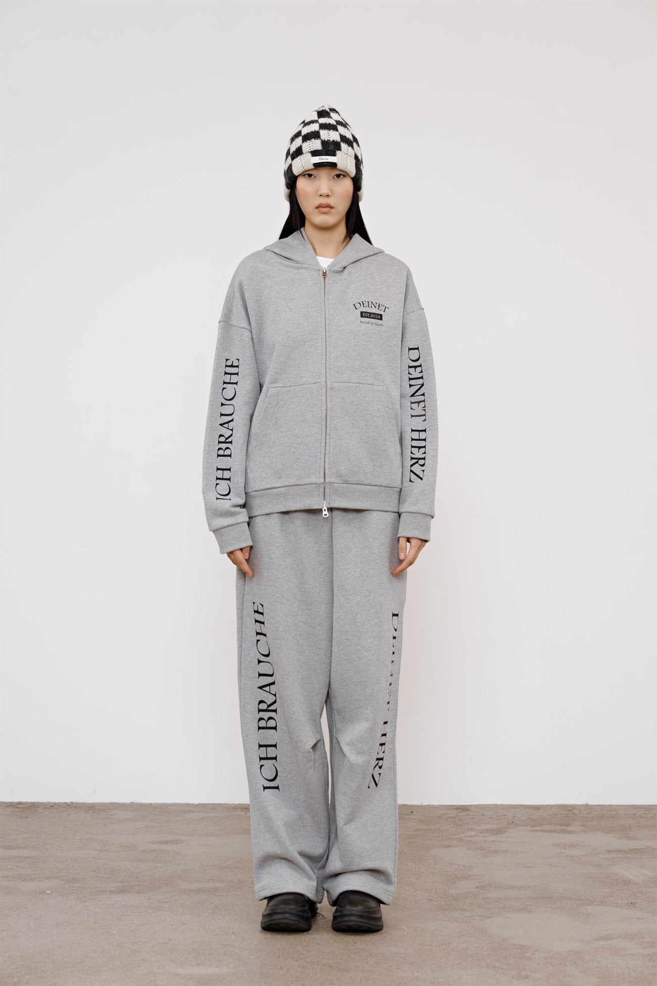Deinet - German Lettering Hoodie Zip-Up (Melange Grey) product image 1 | TRAB K-Fashion Australia