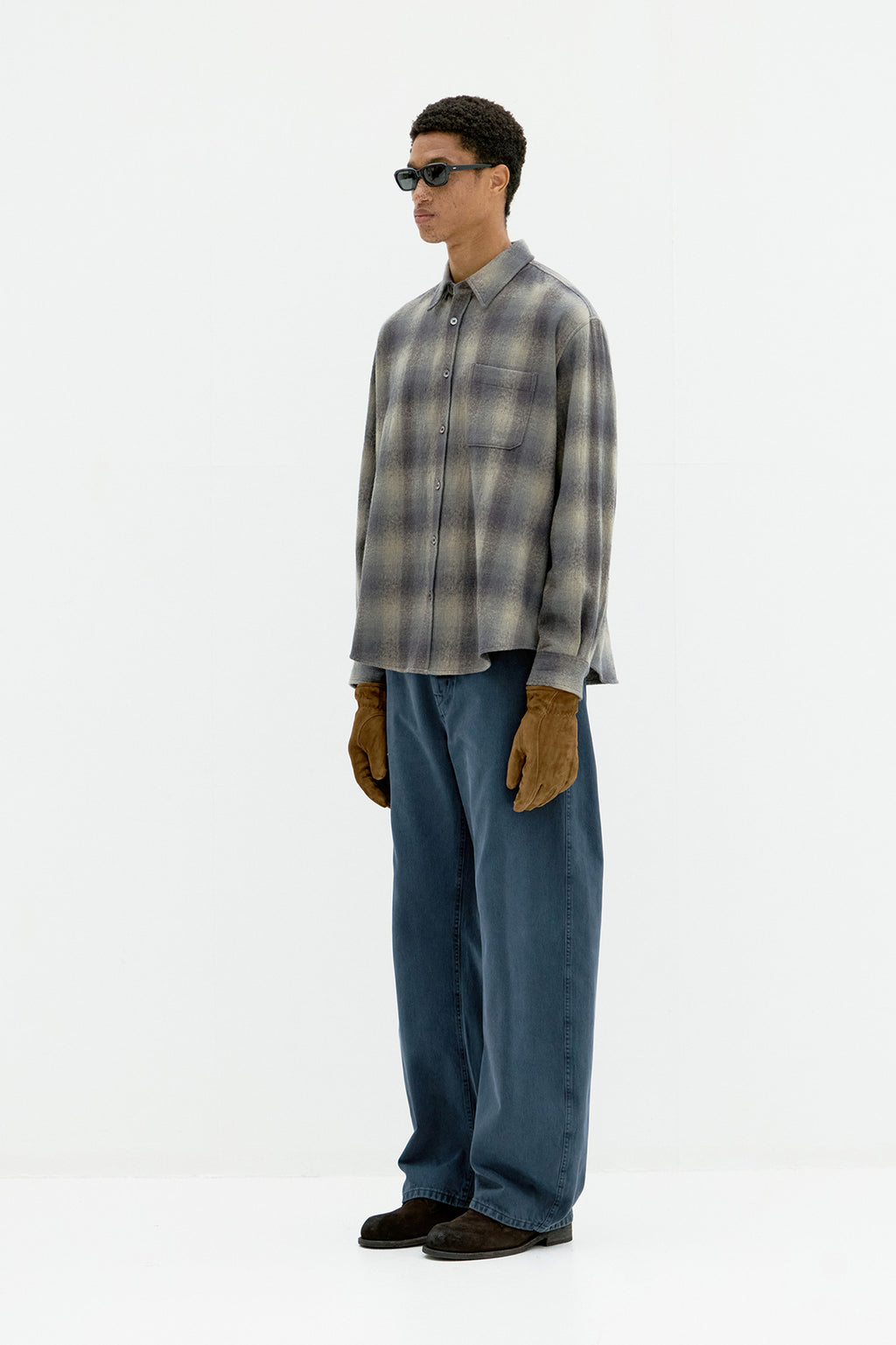 Coor - Ombre Flannel One Pocket Checkered Shirt V.2 (Blue Gray) product image 3 | TRAB K-Fashion Australia