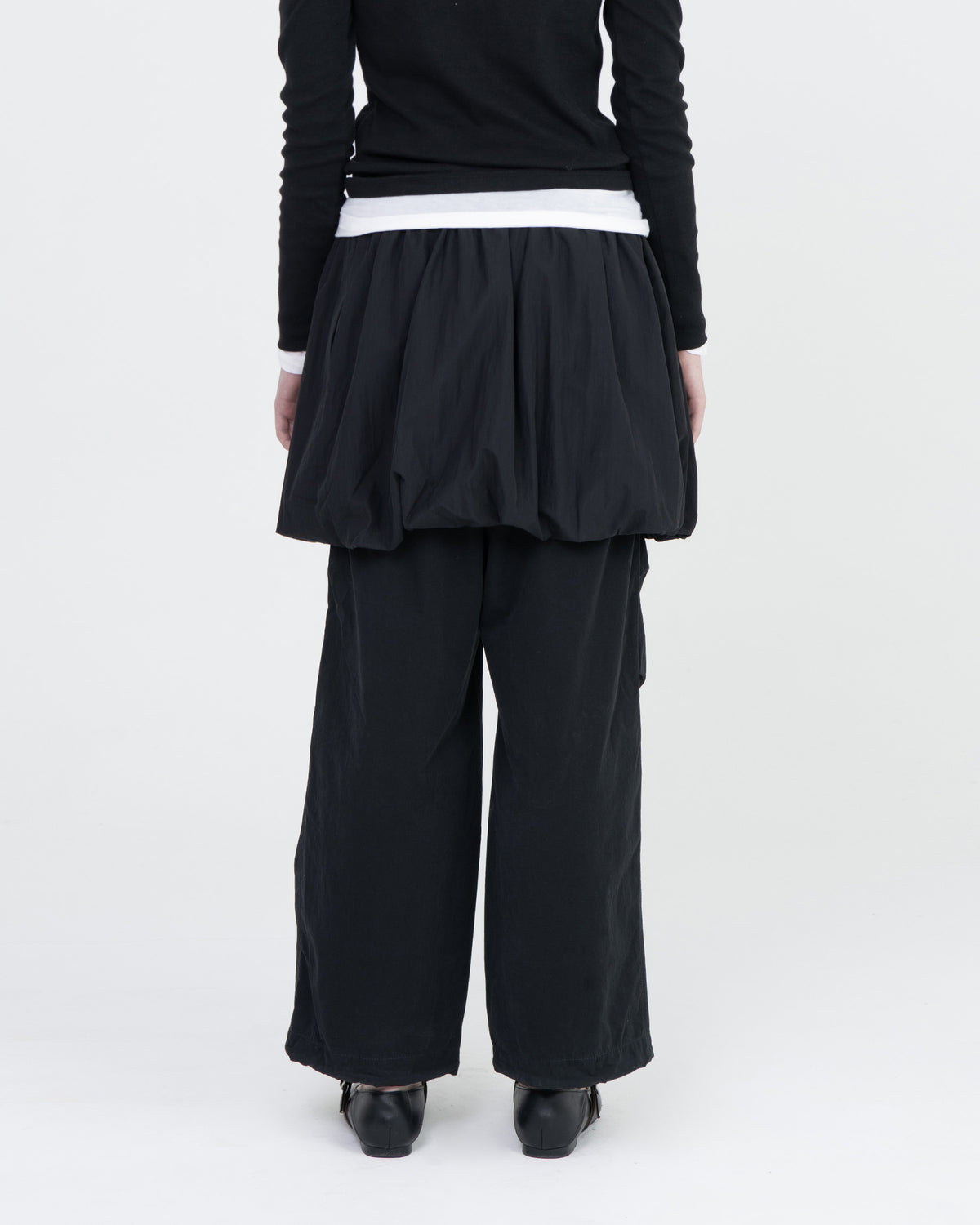 Brownyard - Balloon Skirt (Black) product image 2 | TRAB K-Fashion Australia