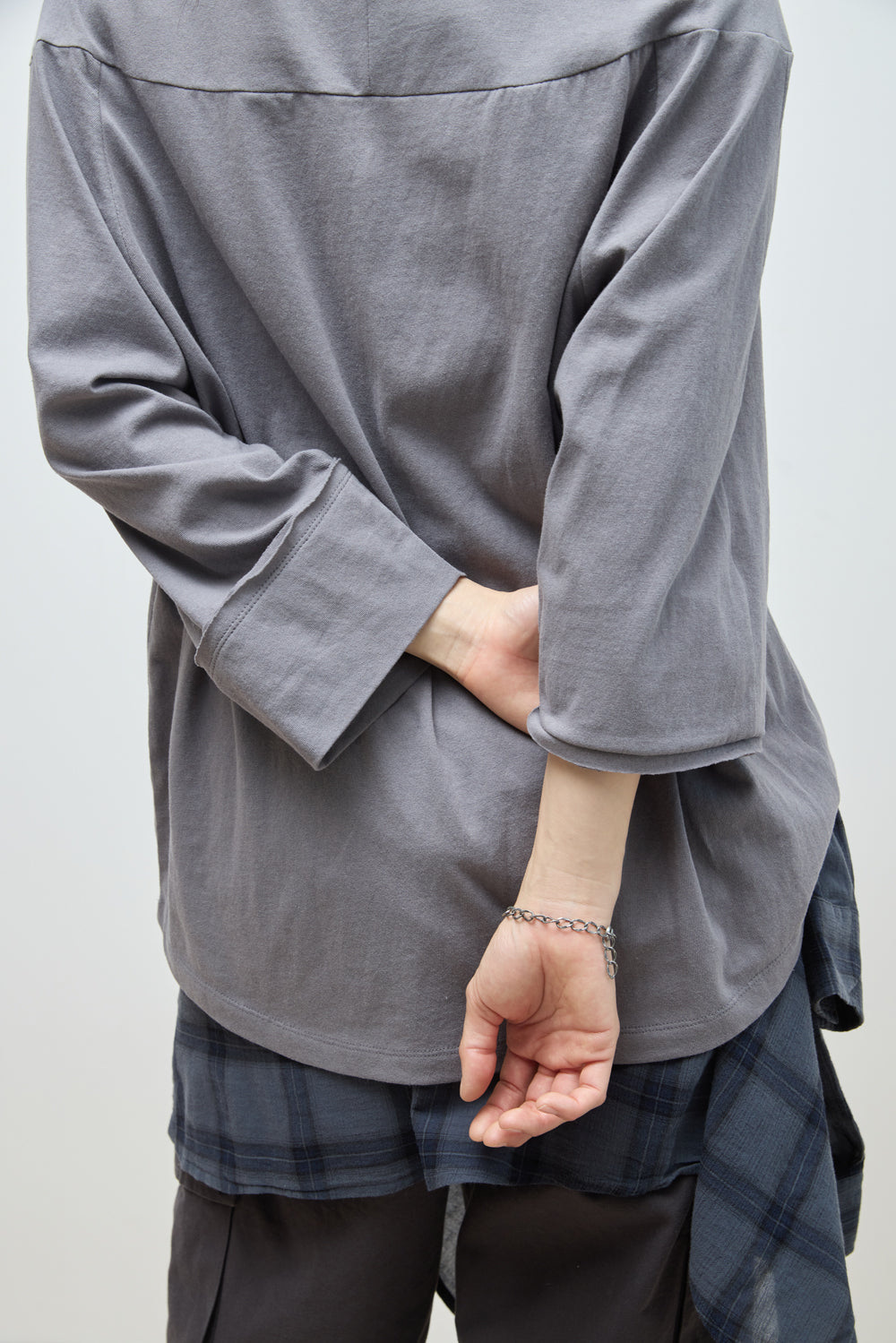 Hatchingroom - Seven Cut Tee (Grey) product image 15 | TRAB K-Fashion Australia