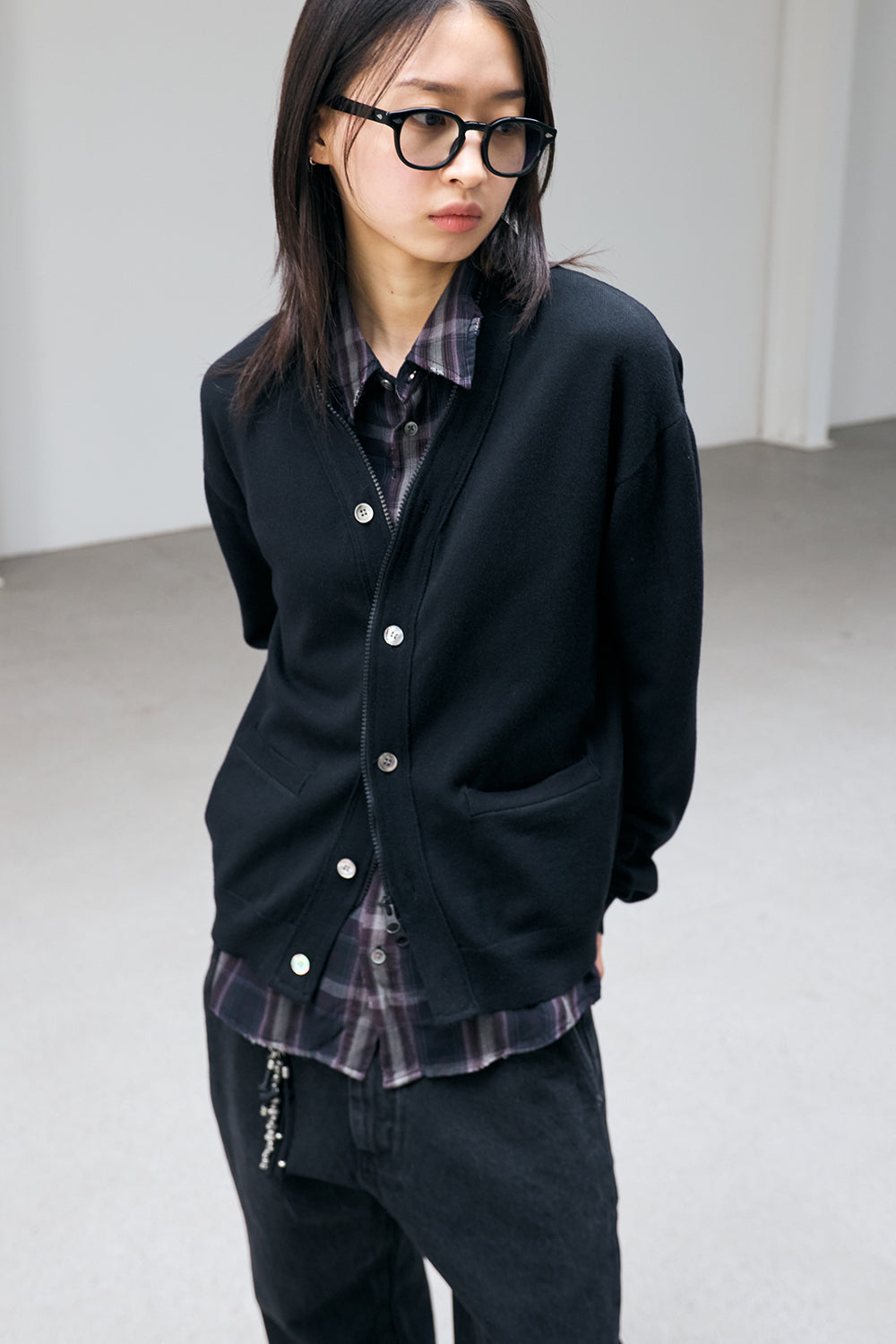 Hatchingroom - Zip Cardigan (Black) product image 7 | TRAB K-Fashion Australia