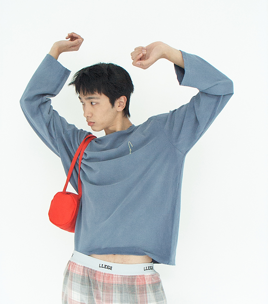 Llege - Garment Dyed Long Sleeve Loose T-Shirt (Washed Blue) product image 6 | TRAB K-Fashion Australia
