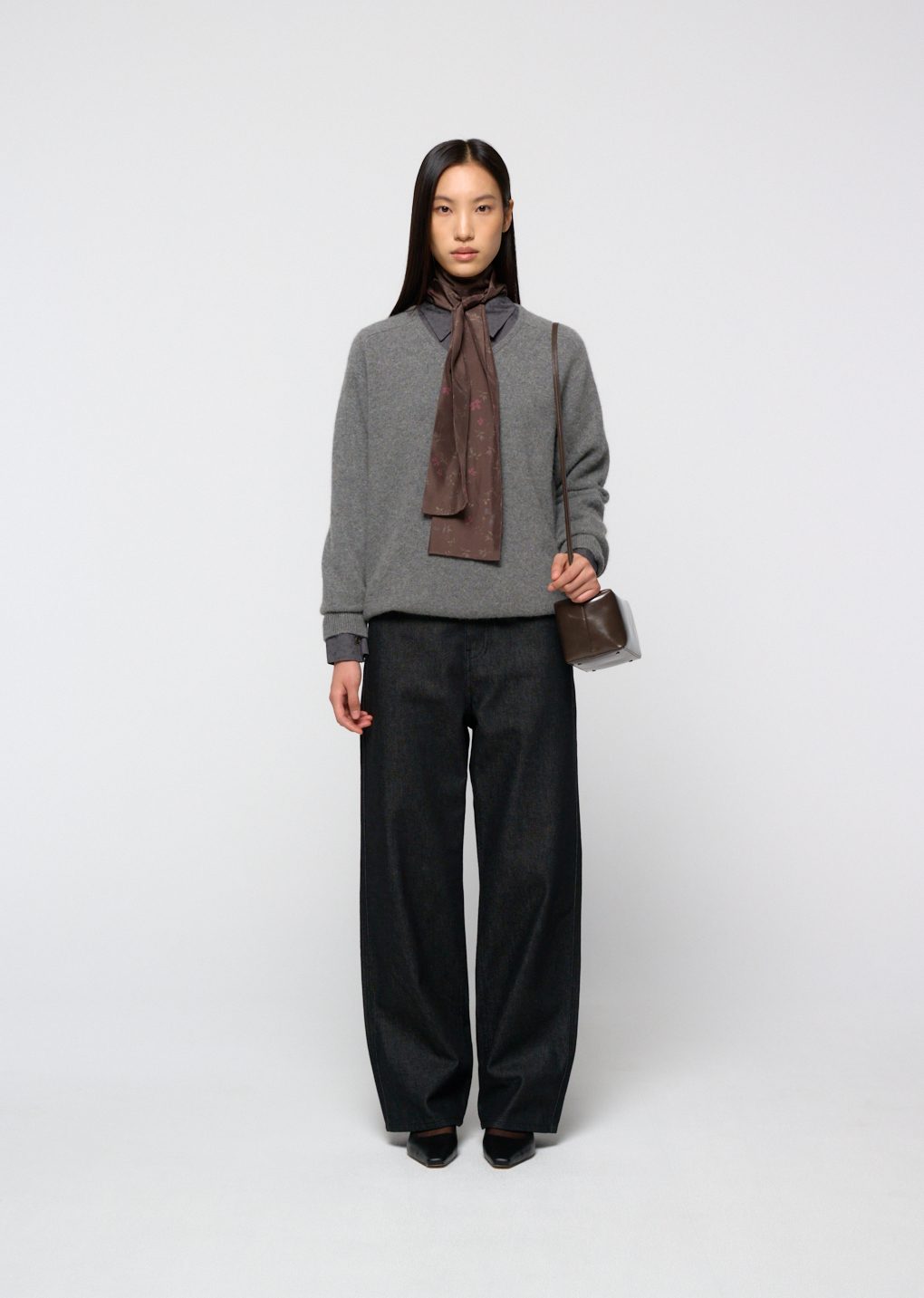 Amomento - Mini cubo bag (Khaki Brown) product image 2 | TRAB K-Fashion Australia