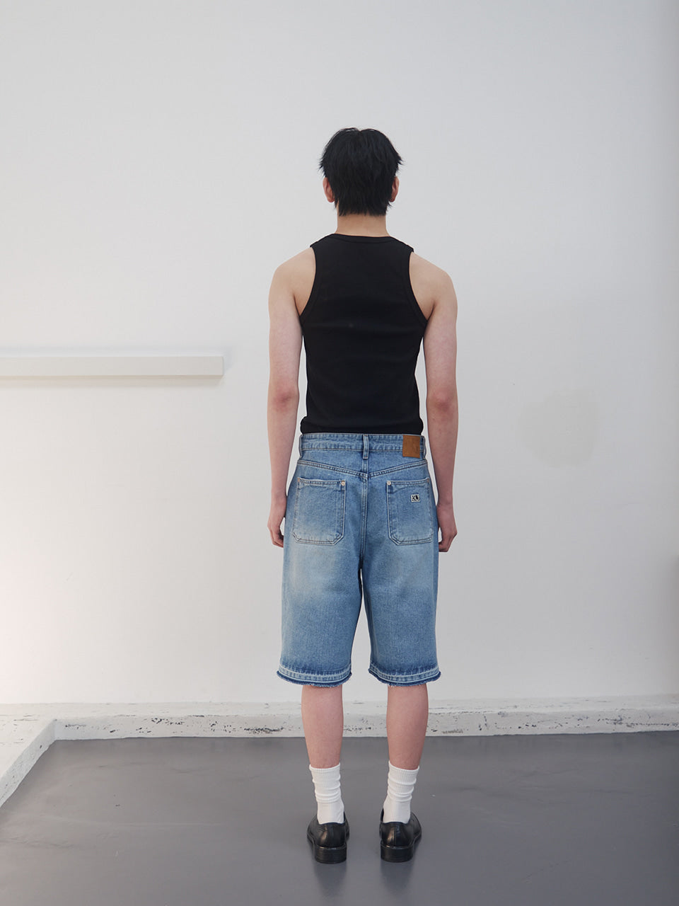 Kijun - Armour Fit Tank Top (Black) product image 5 | TRAB K-Fashion Australia