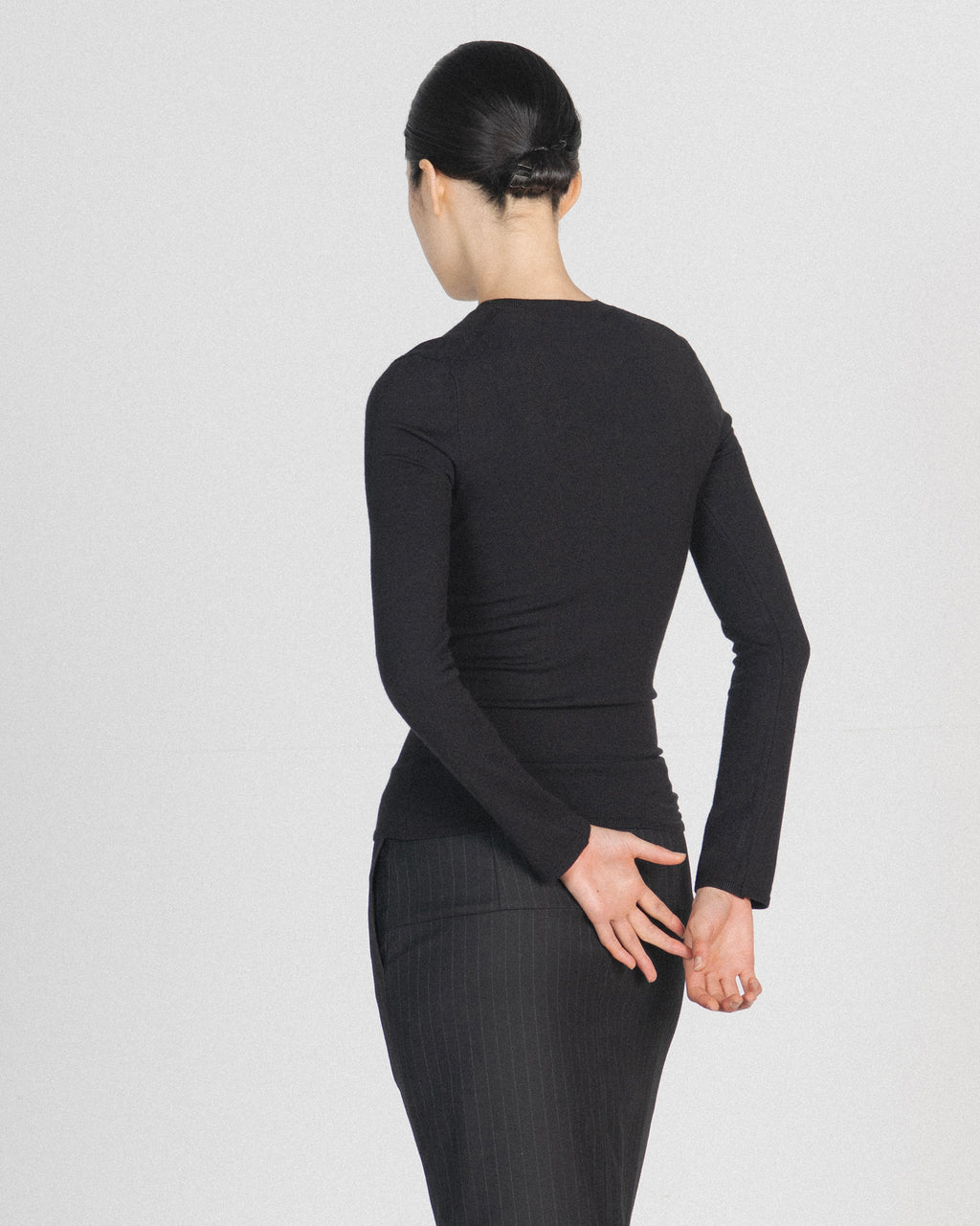 Brownyard - Slim Round Cardigan (Black) product image 2 | TRAB K-Fashion Australia