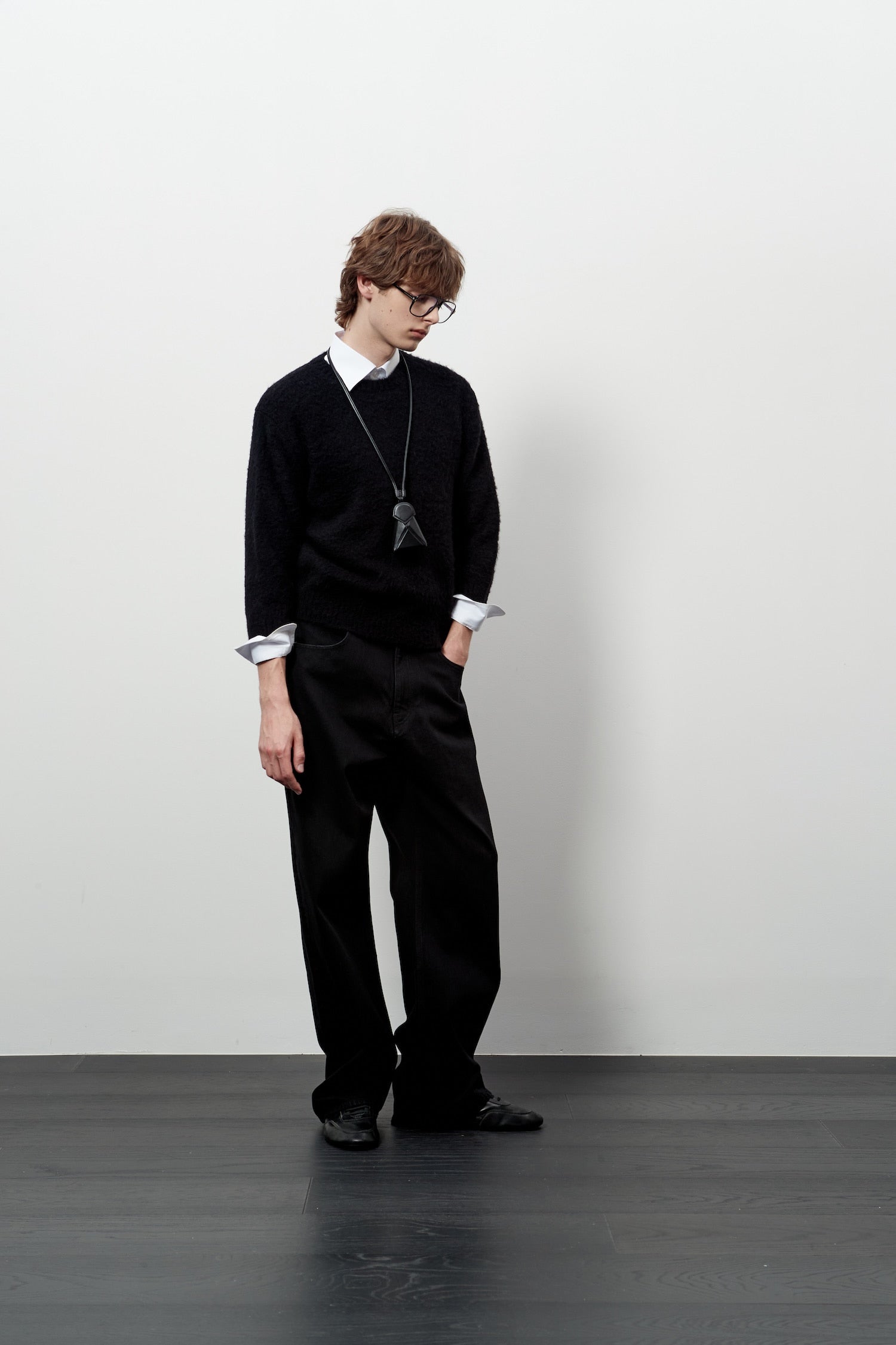 Stu - Boucle Quarter Sleeve Knit (Black) product image 4 | TRAB K-Fashion Australia