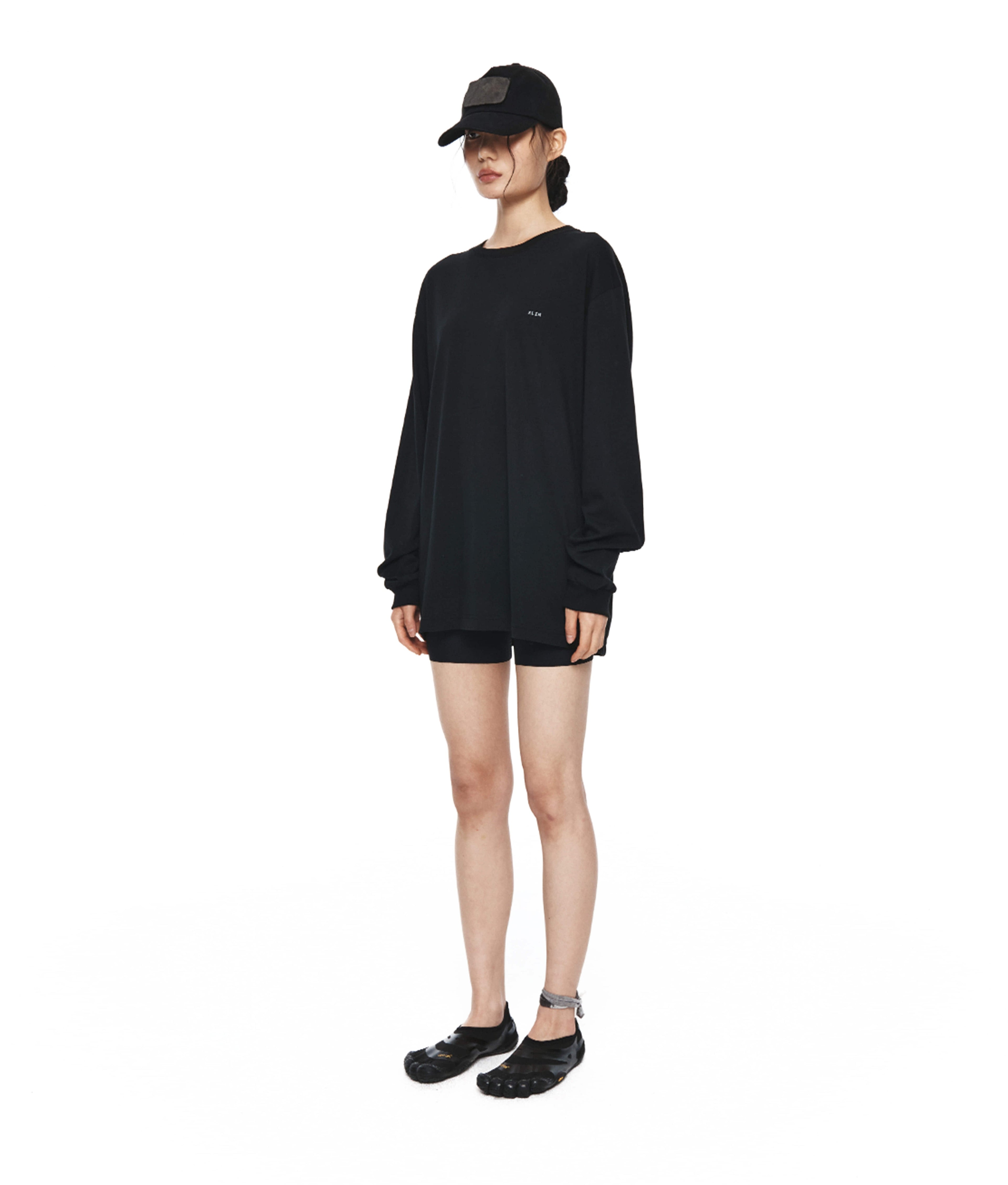 XLIM - Ep.8 02 Sleeve (Black) product image 2 | TRAB K-Fashion Australia