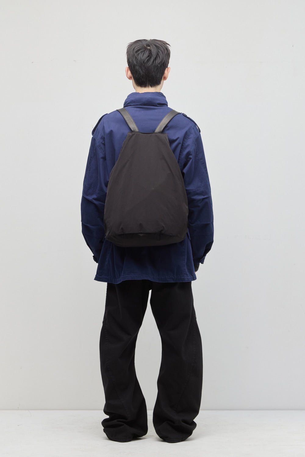 Hatchingroom - Flat Backpack (Black) product image 6 | TRAB K-Fashion Australia