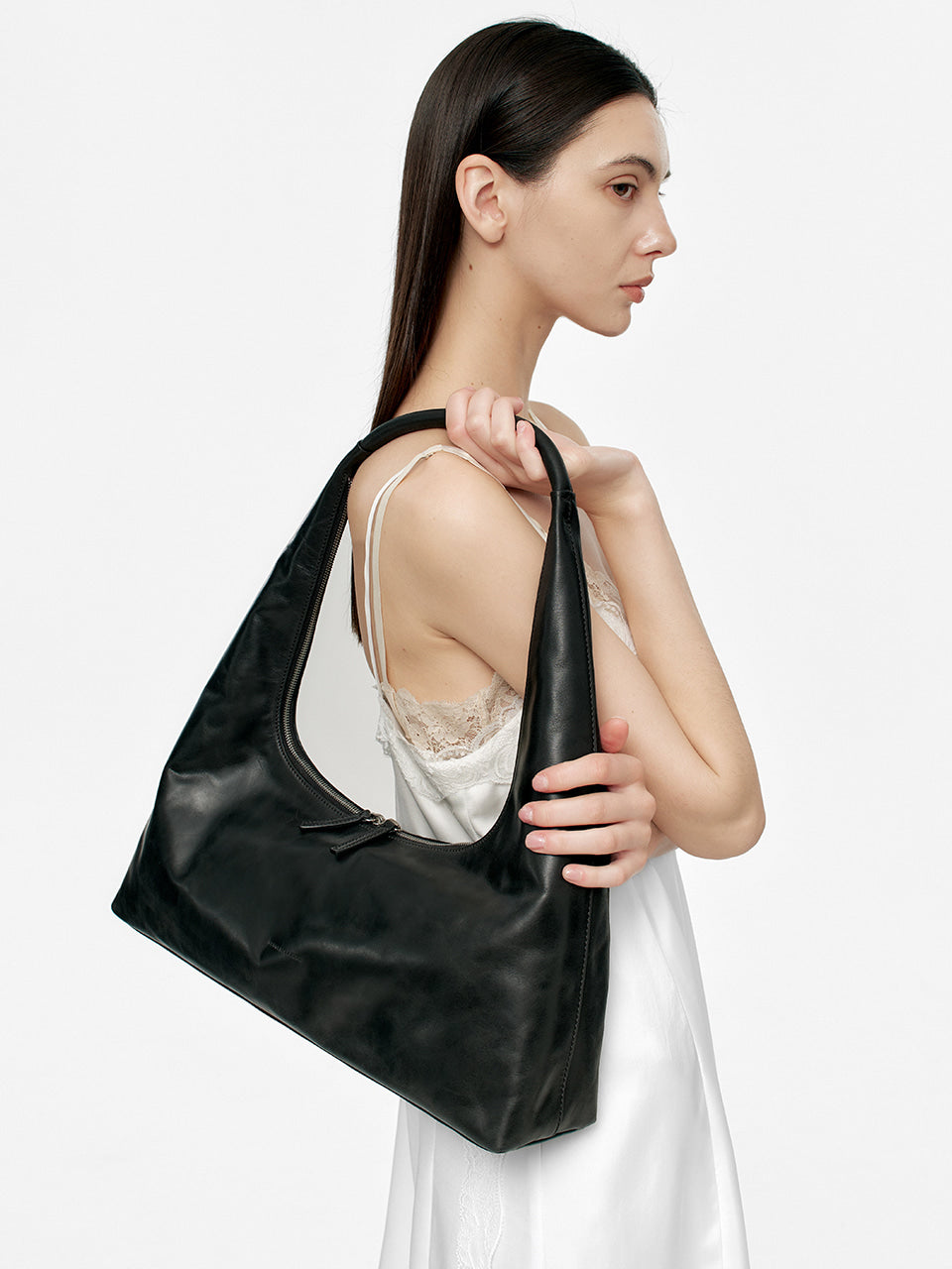 Marge Sherwood - Hobo Large (Black Pull-Up) product image 2 | TRAB K-Fashion Australia