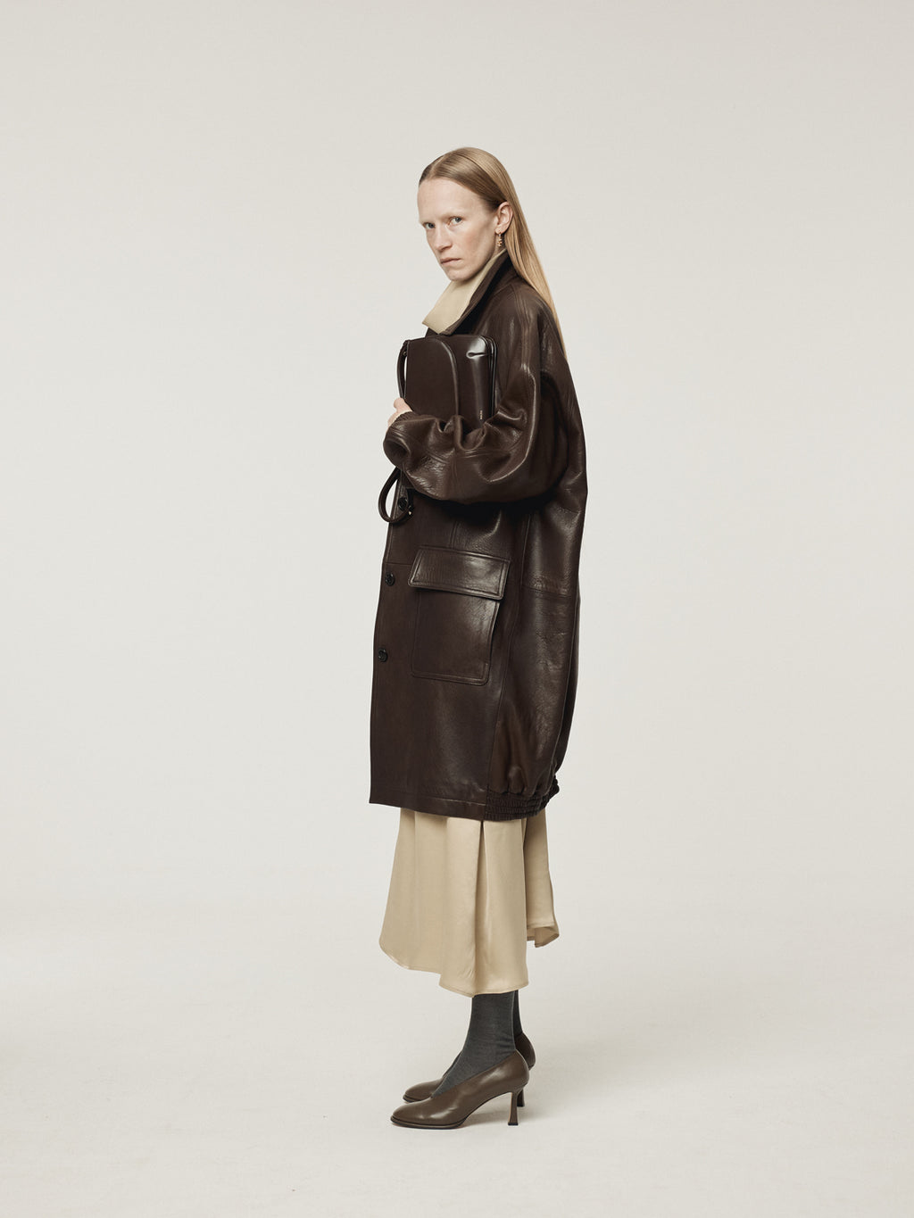 Recto - Oversized Leather Coat (Dark Brown) product image 3 | TRAB K-Fashion Australia