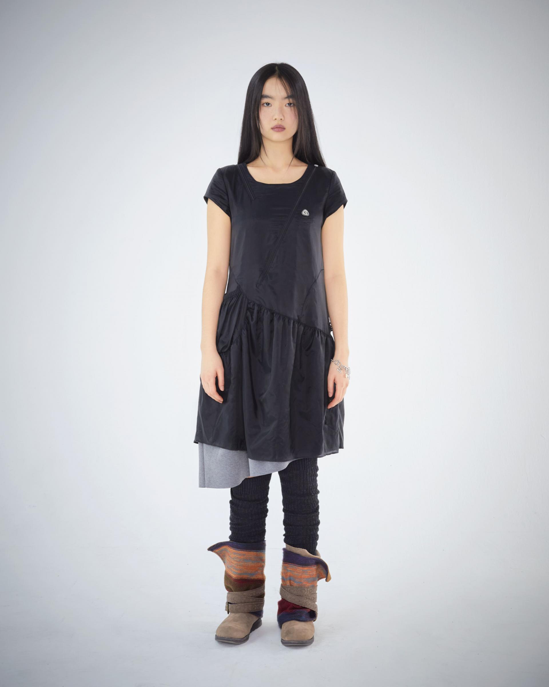 Coyseio - Puff Shirring One Piece (Black) product image 11 | TRAB K-Fashion Australia