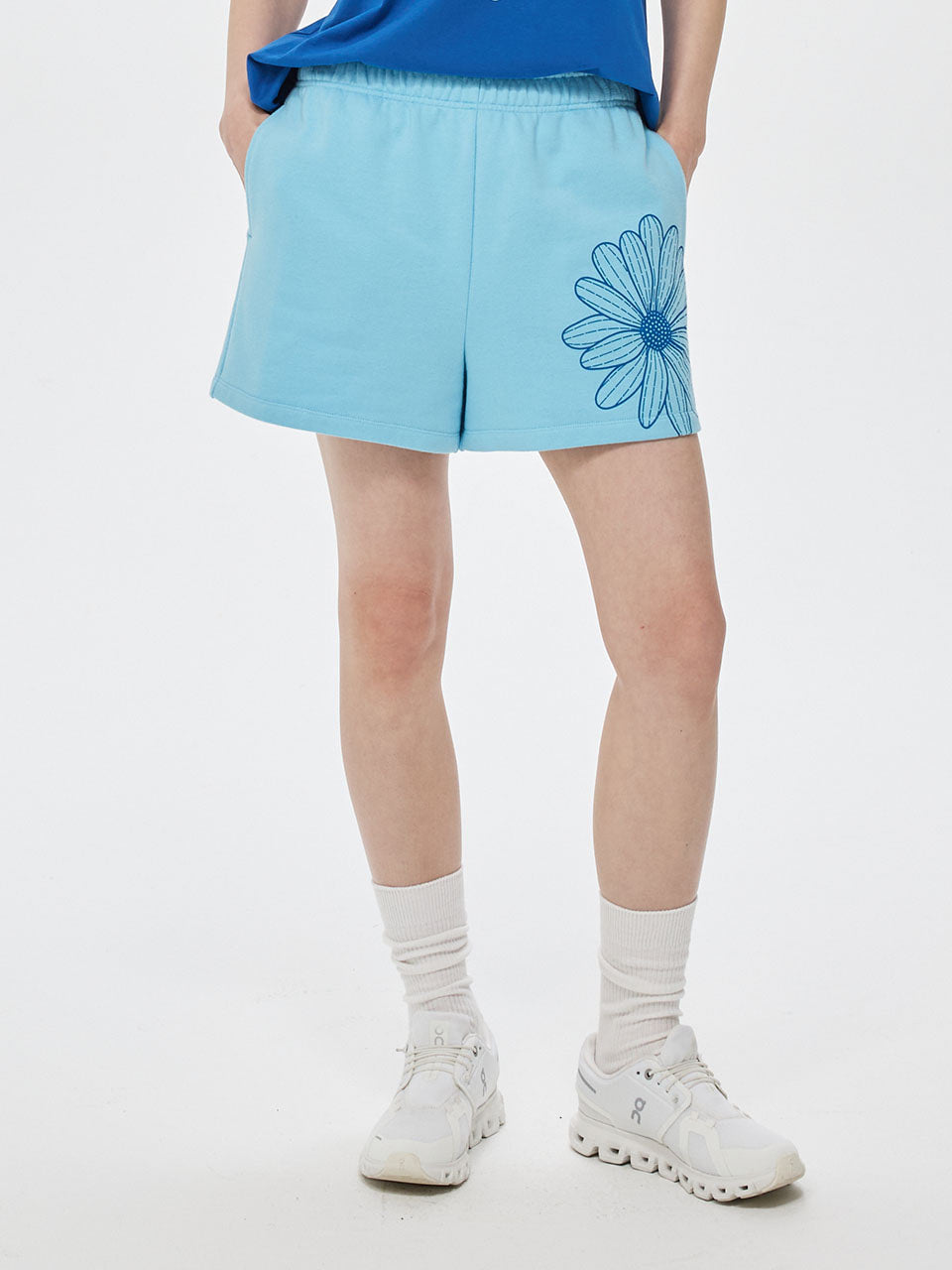 Mardi Mercredi - Sweat Shorts Flower (Sky Blue) product image 1 | TRAB K-Fashion Australia