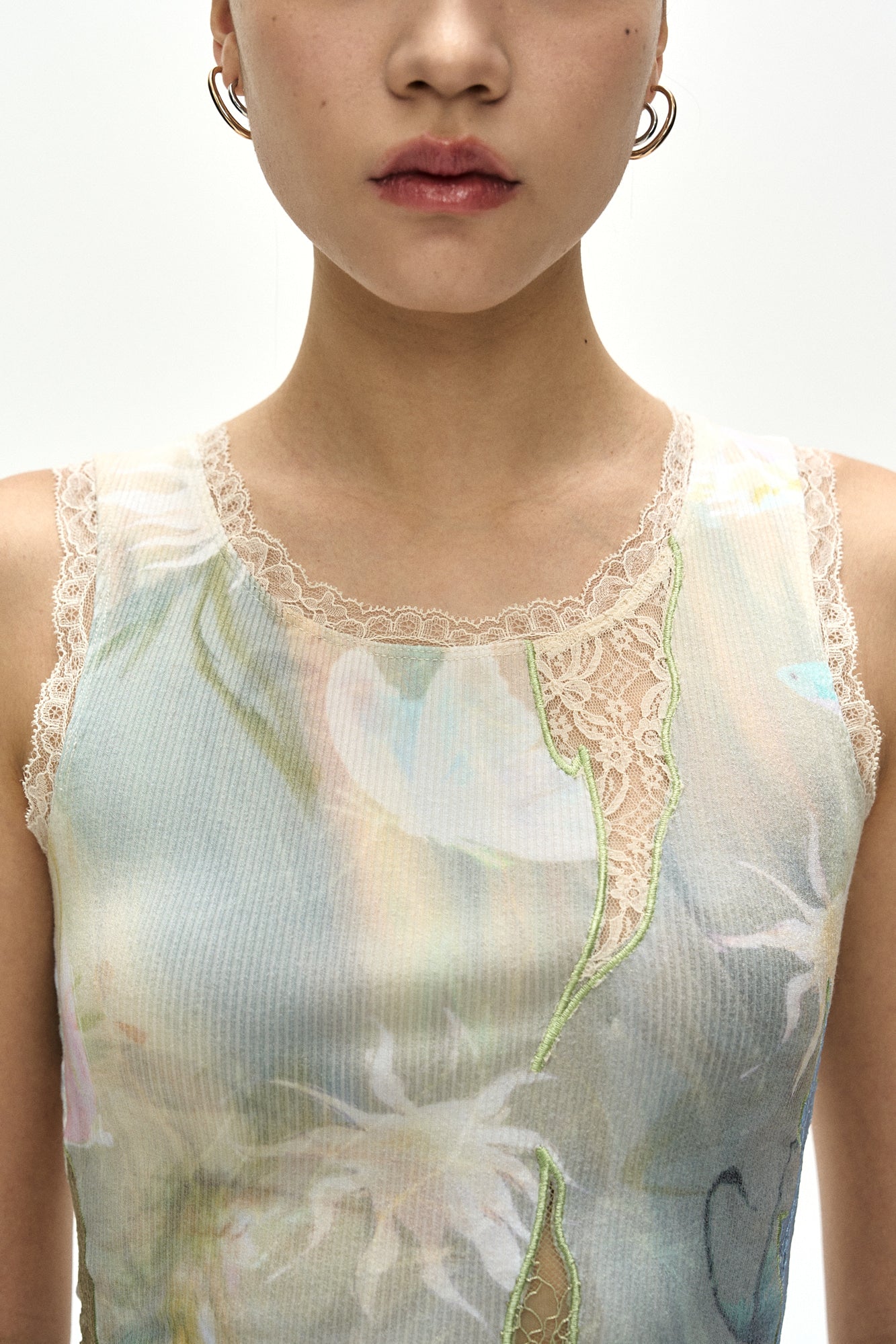 Andersson Bell - Fish & Butterfly Lace Embroidered Tank Top (Multi) product image 7 | TRAB K-Fashion Australia