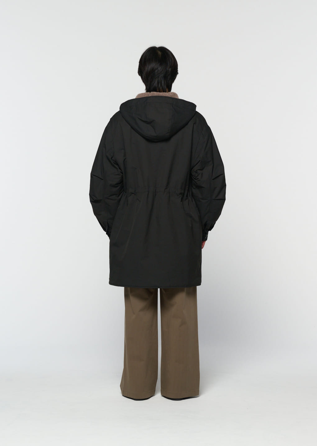 Amomento - padded shearling parka (Black) product image 4 | TRAB K-Fashion Australia