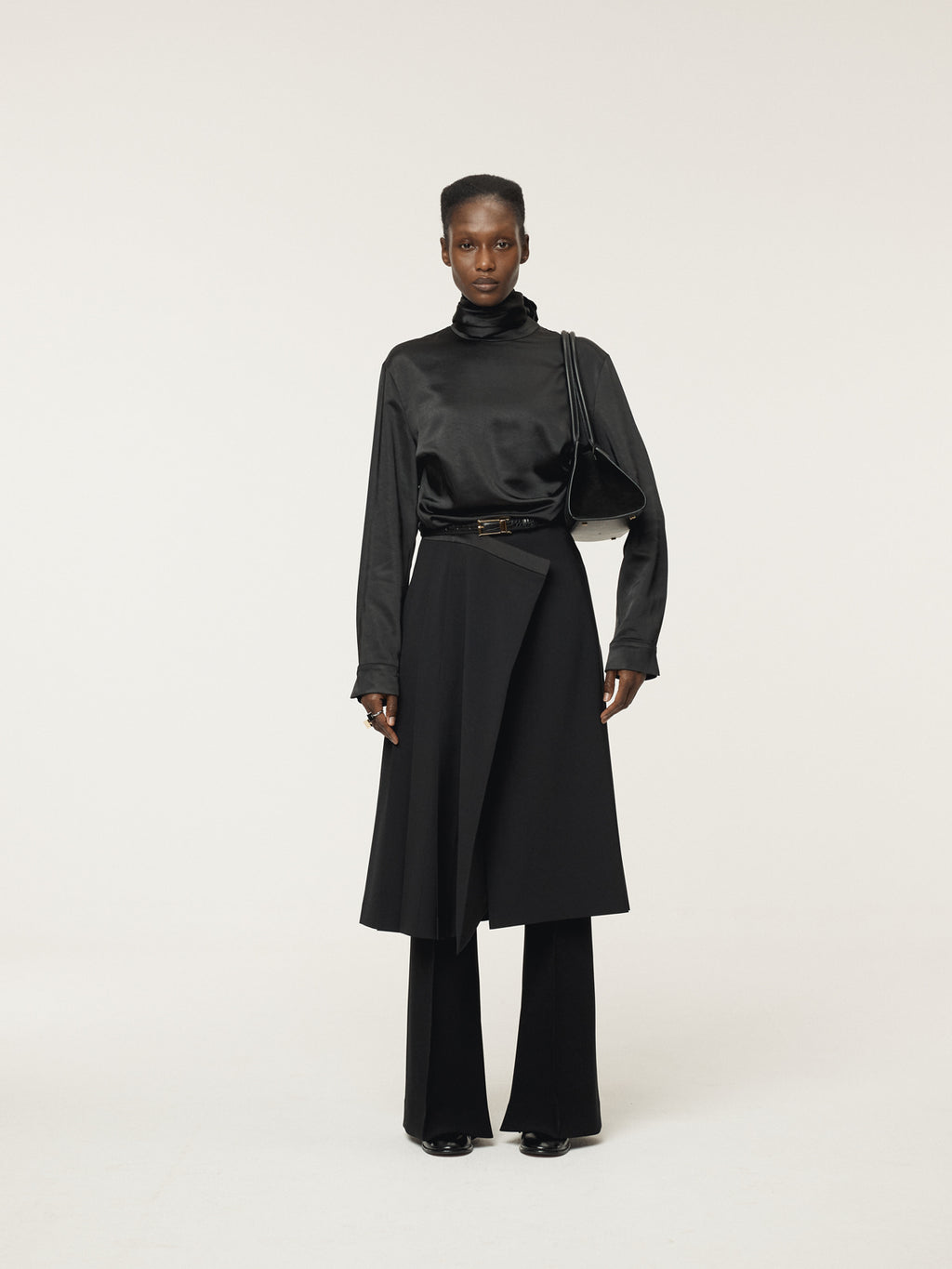 Recto - Pleated Wrap Skirt (Black) product image 2 | TRAB K-Fashion Australia