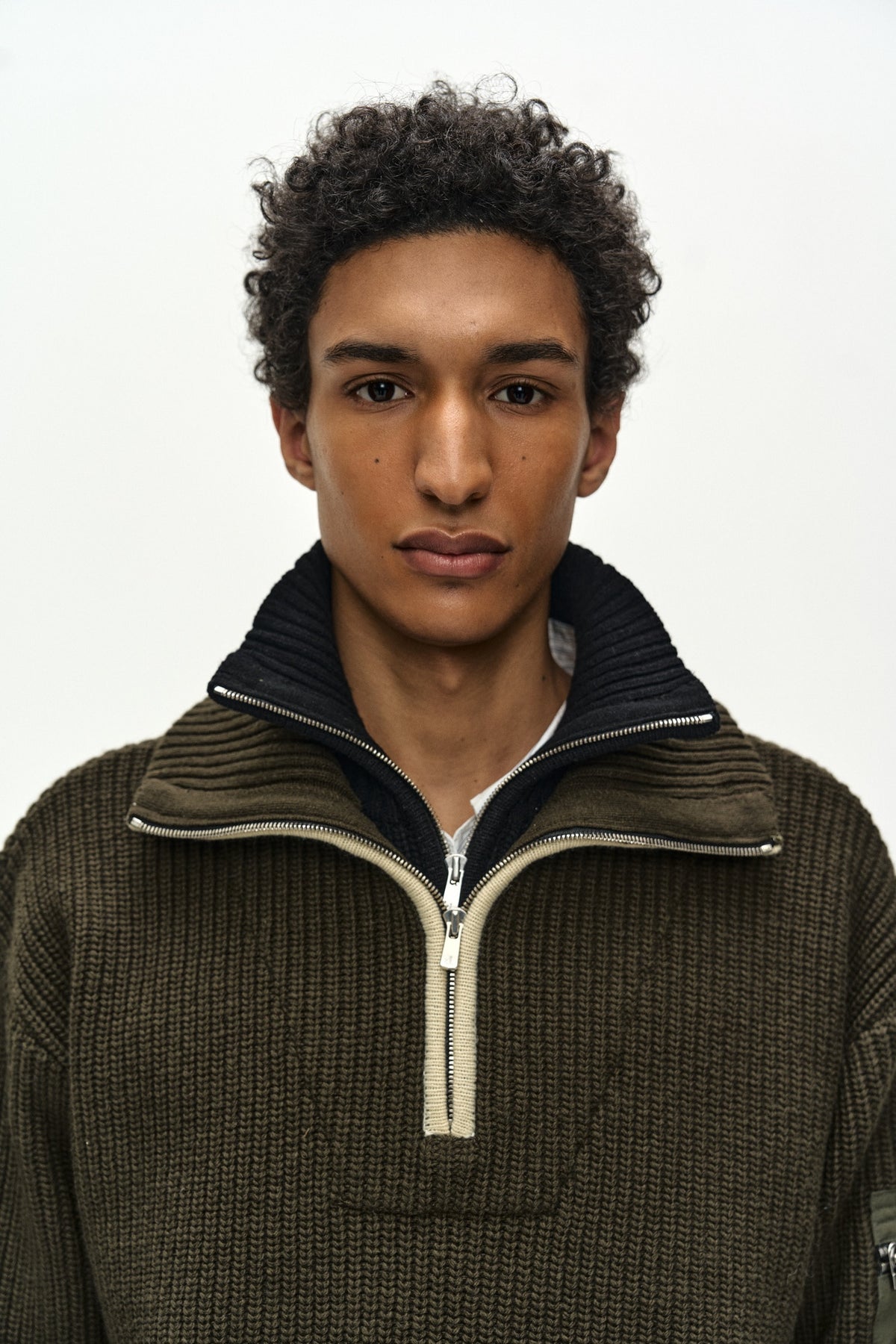 Andersson Bell - Double Layered Quarter Zip-Up Sweater (Khaki/Black) product image 5 | TRAB K-Fashion Australia
