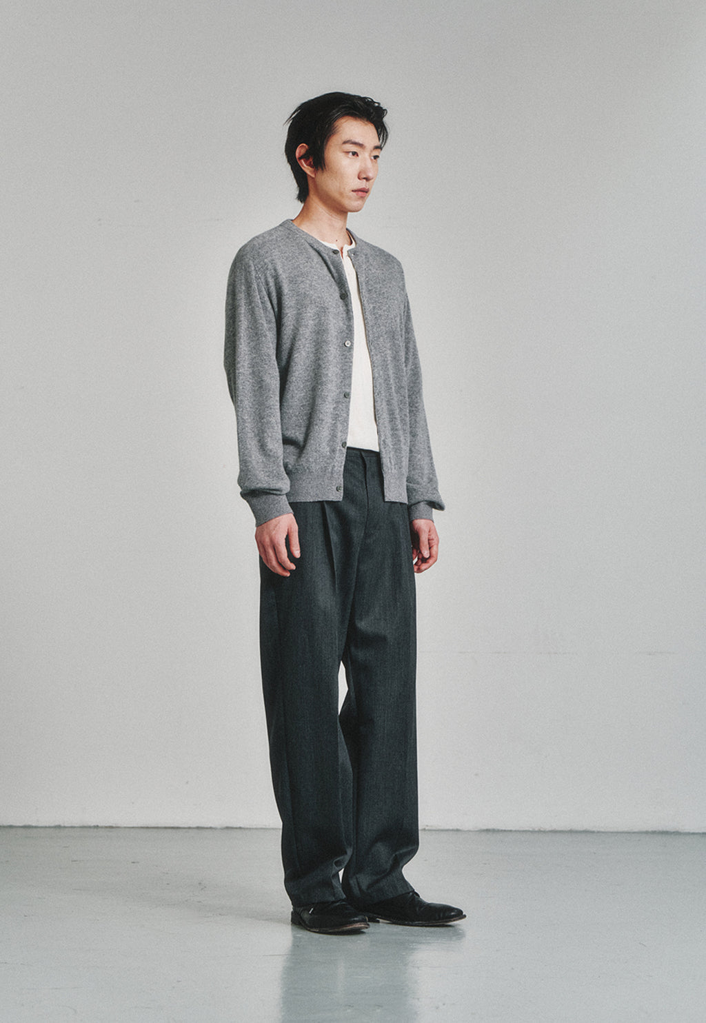 Art if acts - Wholegarment Round Neck Cardigan (Ash) product image 3 | TRAB K-Fashion Australia