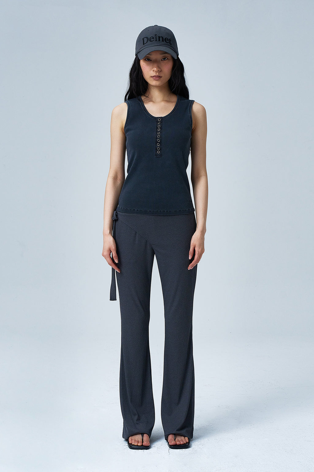 Deinet - Ring Point Pigment Sleeveless (Charcoal) product image 1 | TRAB K-Fashion Australia
