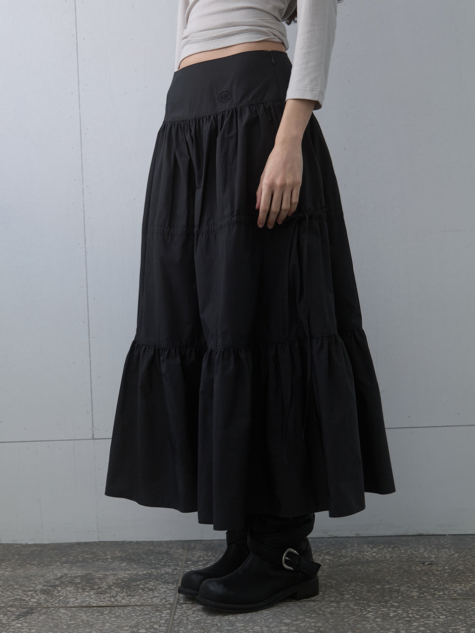 Kijun - Shirring Full Skirt (Black) product image 2 | TRAB K-Fashion Australia