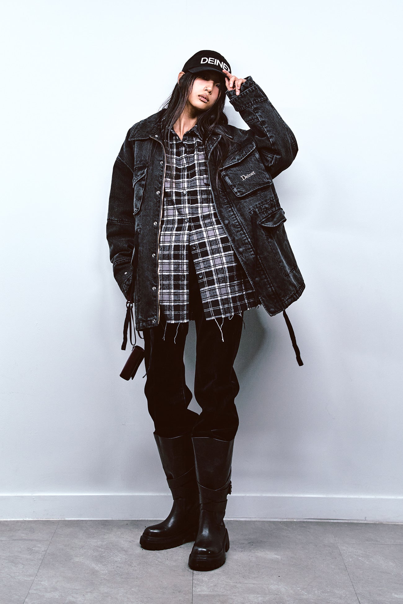 Deinet - Velvet Washed Boot Cut Denim Pants (Black) product image 8 | TRAB K-Fashion Australia