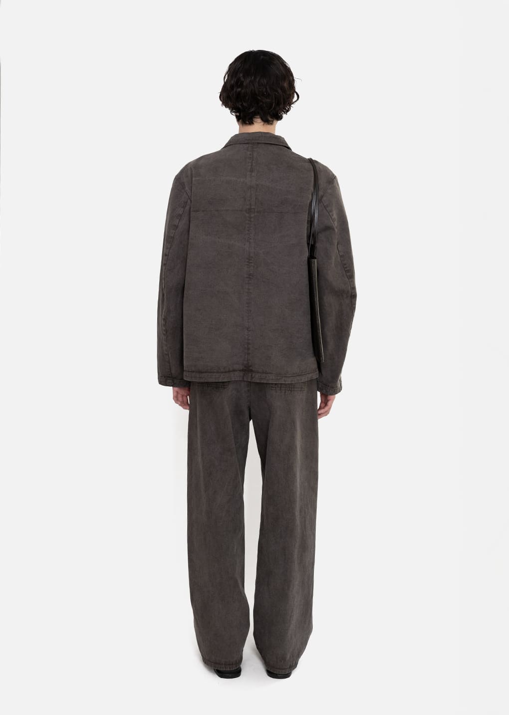 Amomento - Men's Garments Dyed Curved Seam Denim (Brown) product image 4 | TRAB K-Fashion Australia