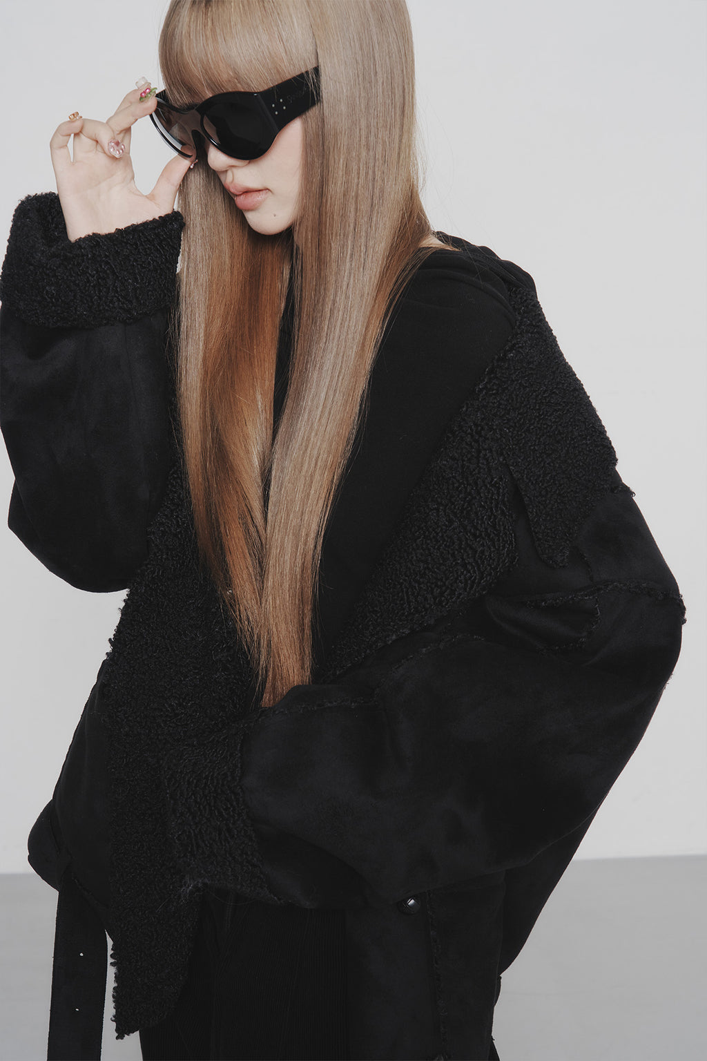 Deinet - Button Up Belted Shearling Jacket (Black) product image 12 | TRAB K-Fashion Australia