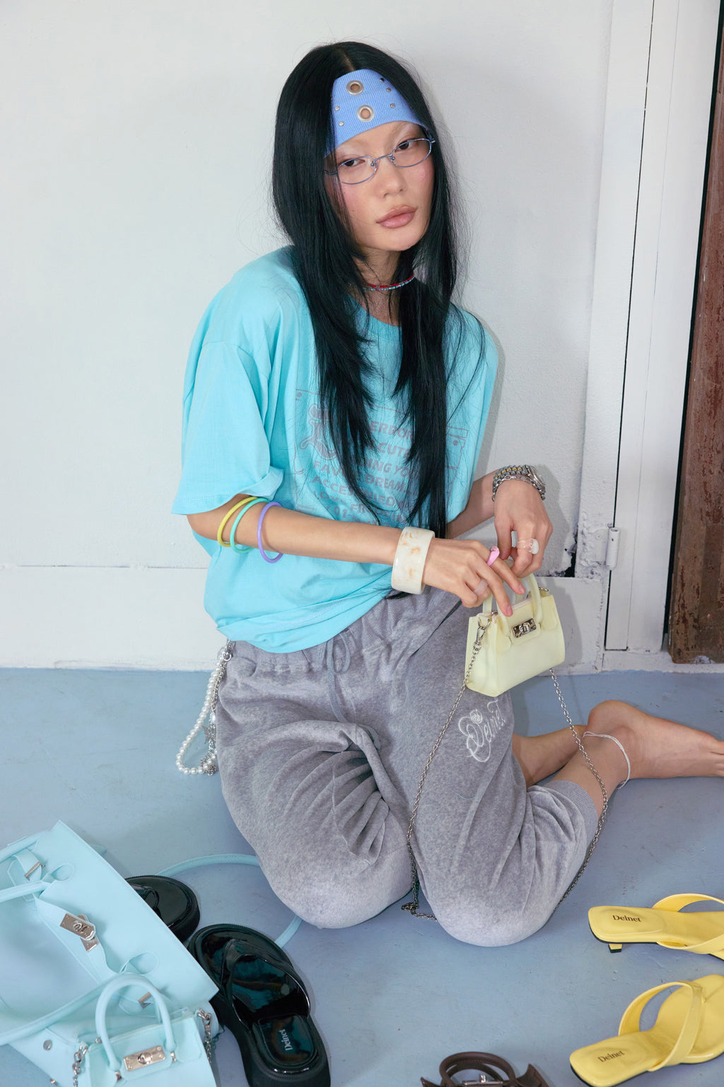 Deinet - Rose Typo Capri Jogger Pants (Melange Grey) product image 8 | TRAB K-Fashion Australia