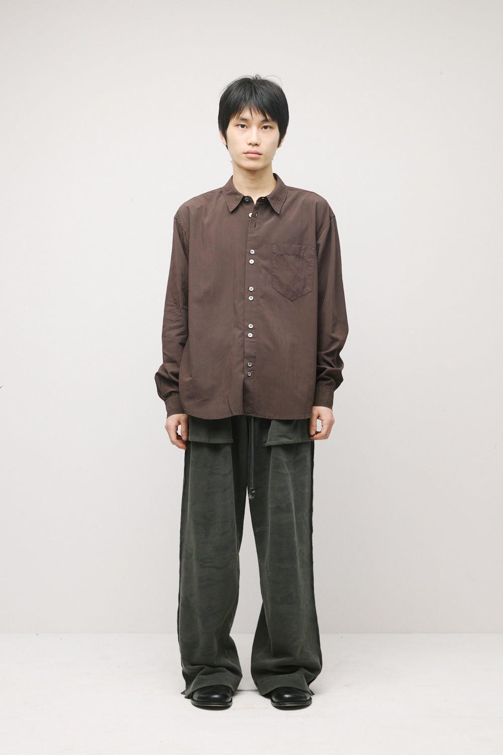 Hatchingroom - Reverse Sweat Pants Camo (Dark Khaki) product image 5 | TRAB K-Fashion Australia