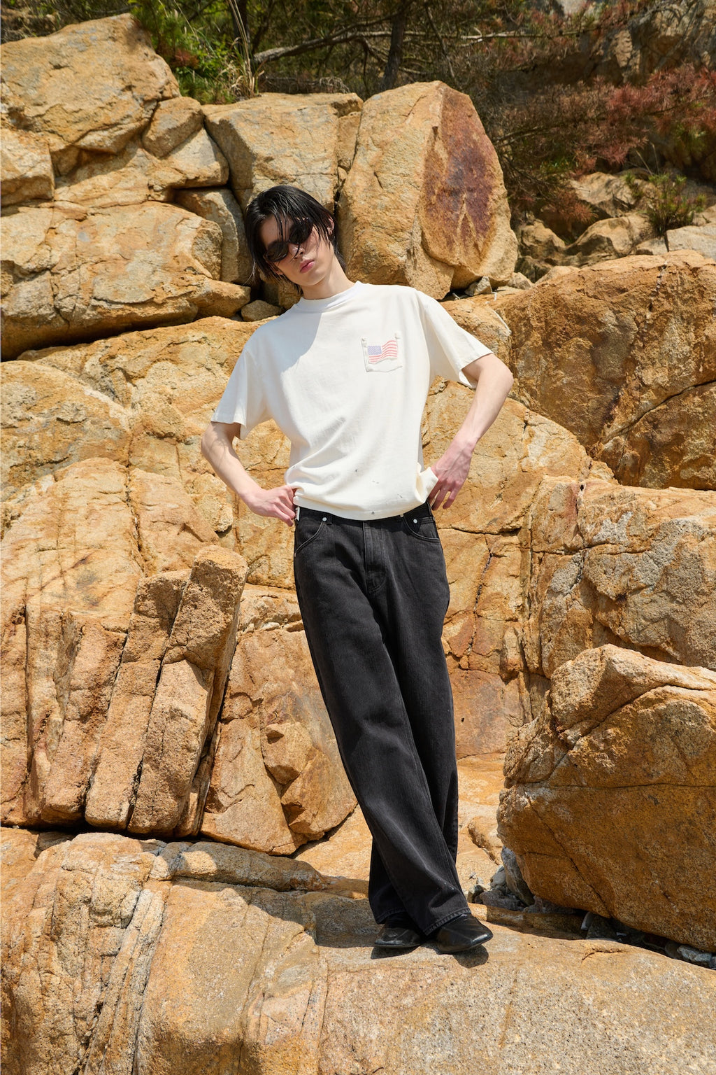 STU - Usa Flag T-shirt (Ivory) product image 1 | TRAB K-Fashion Australia
