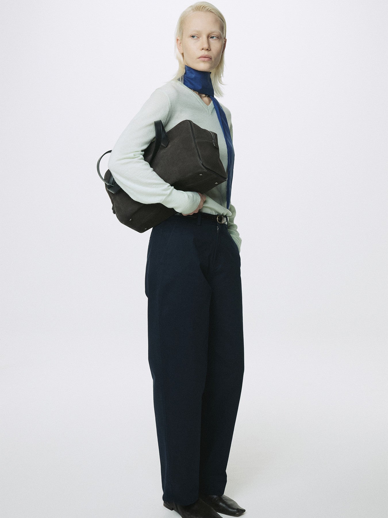 Tonywack - Airy Cashmere V-Neck (Mint) product image 4 | TRAB K-Fashion Australia