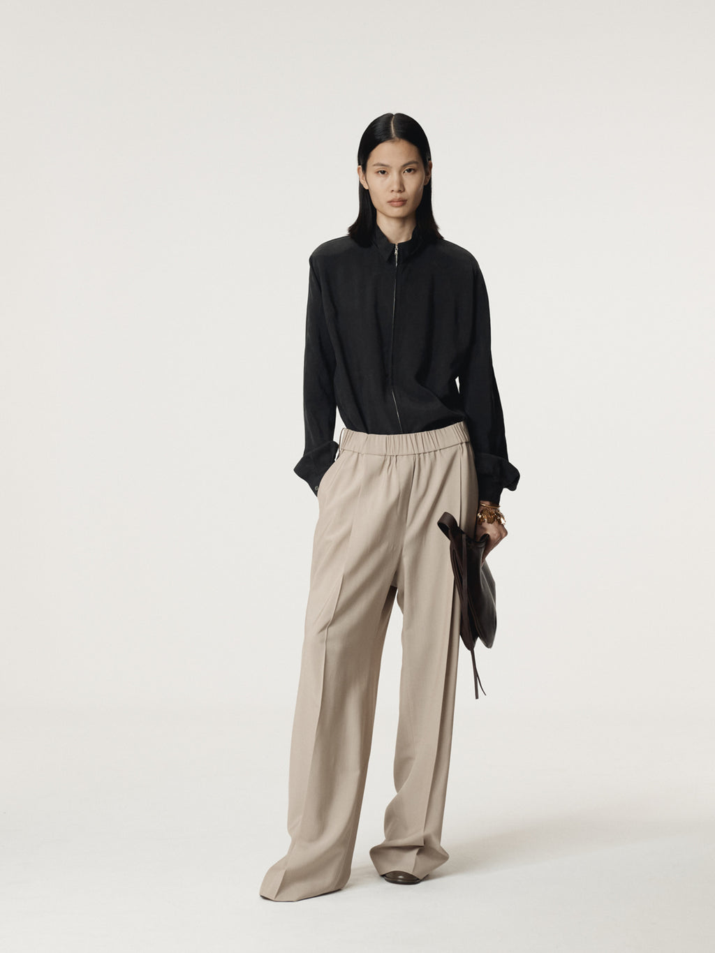 Recto - Collar Detail Fluid Zip Blouse (Black) product image 2 | TRAB K-Fashion Australia