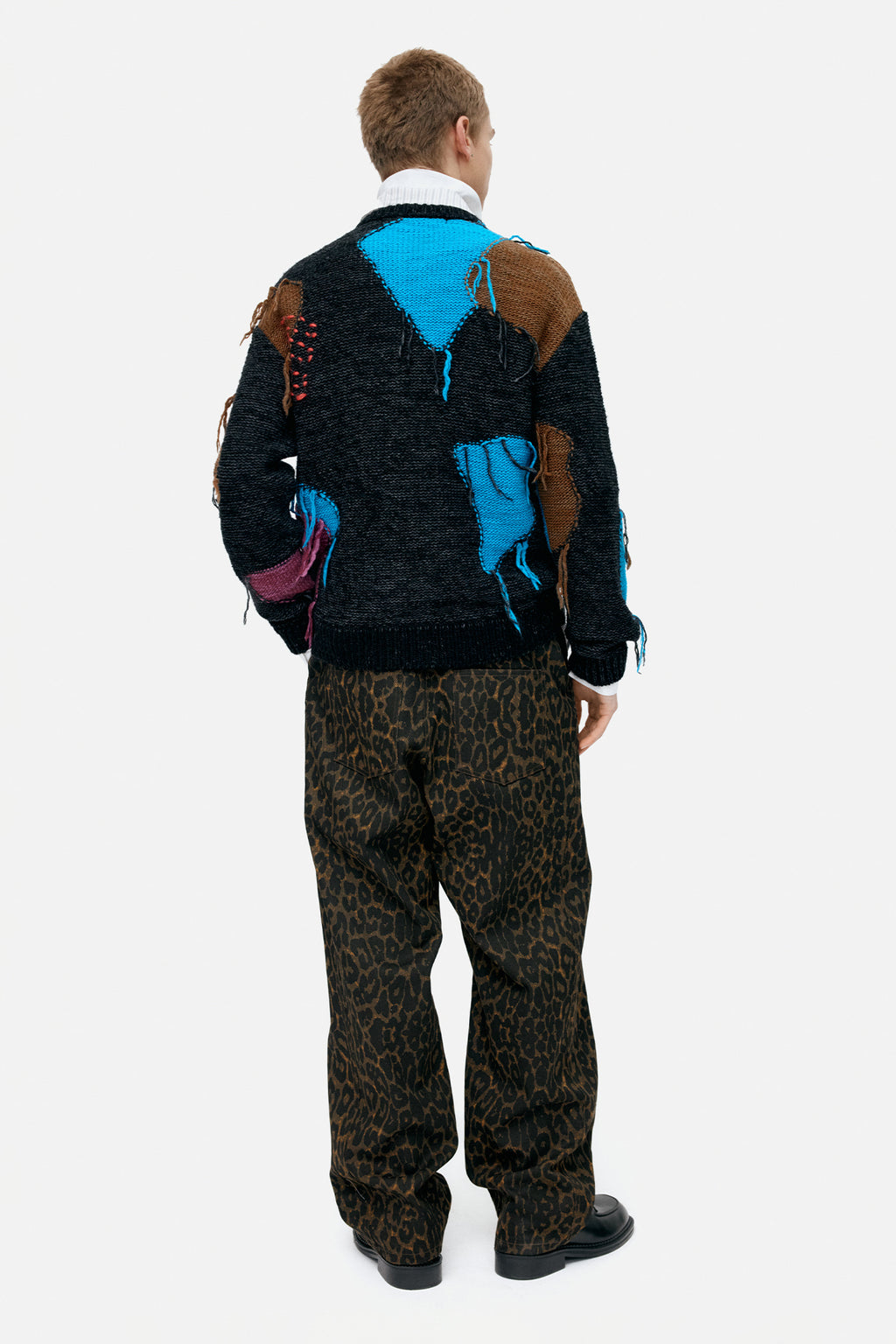 Andersson Bell - Unisex Intarisa Zip-Up Crewneck Sweater (Black) product image 3 | TRAB K-Fashion Australia