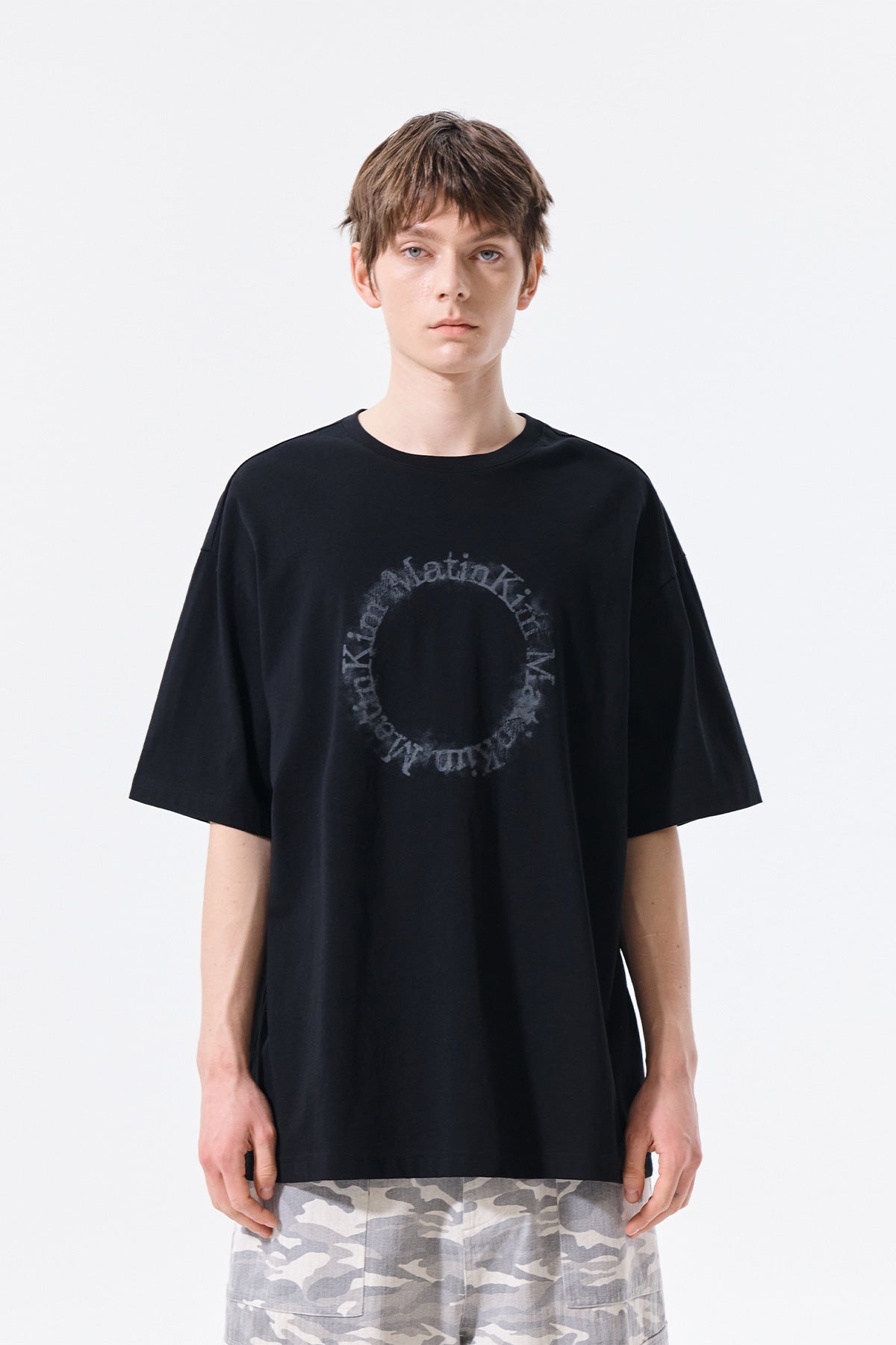 Matin Kim - [Pre-Order – Ships July 2] Matin Kim Circle Logo Top (Black) product image 10 | TRAB K-Fashion Australia