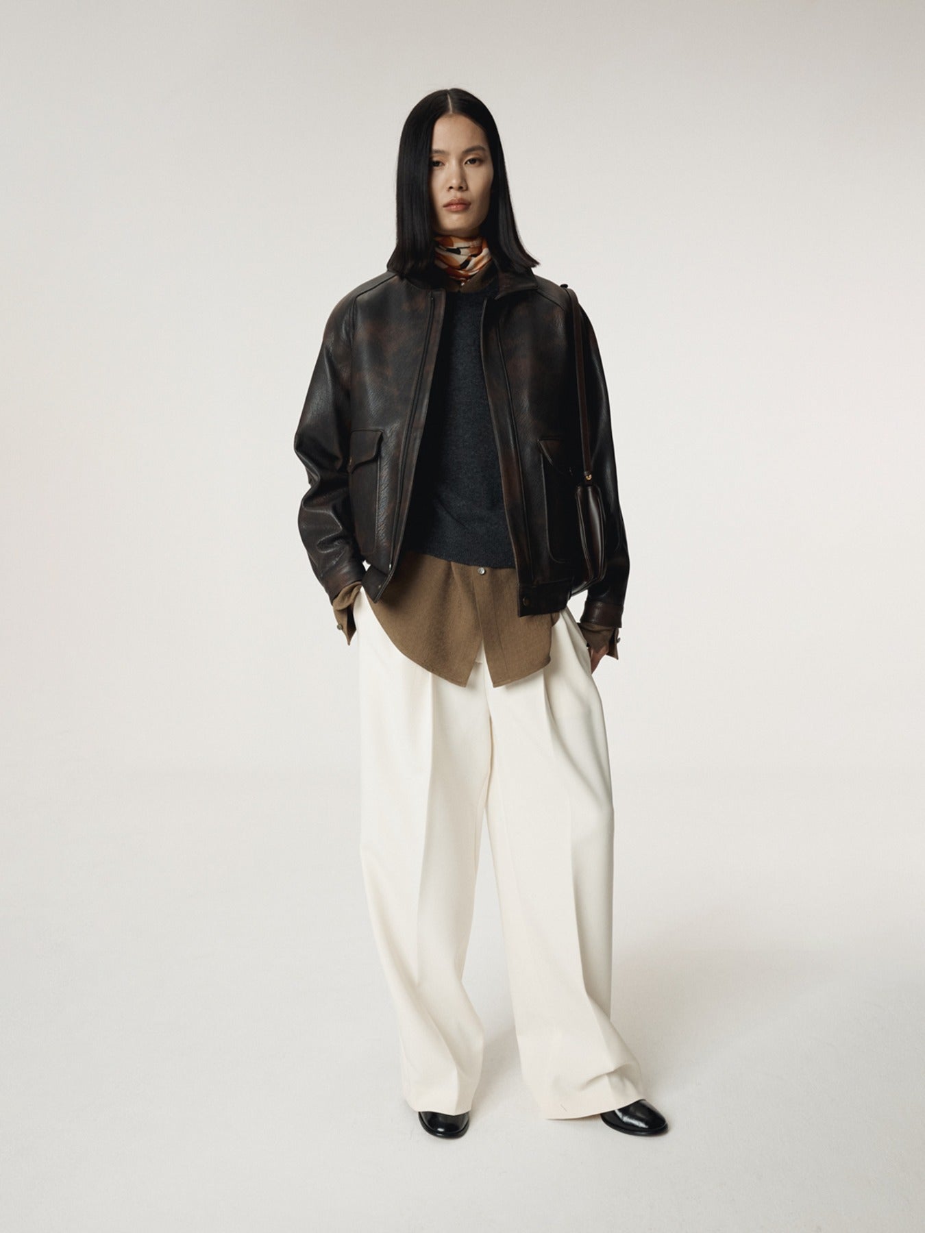 Recto - Oversized Shearing Leather Jumper (Vintage Brown) product image 2 | TRAB K-Fashion Australia