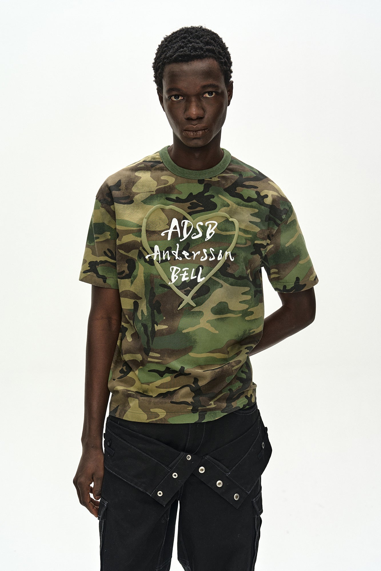 Andersson Bell - Unisex Heart Kelly Logo T-Shirt (Camouflage) product image 6 | TRAB K-Fashion Australia