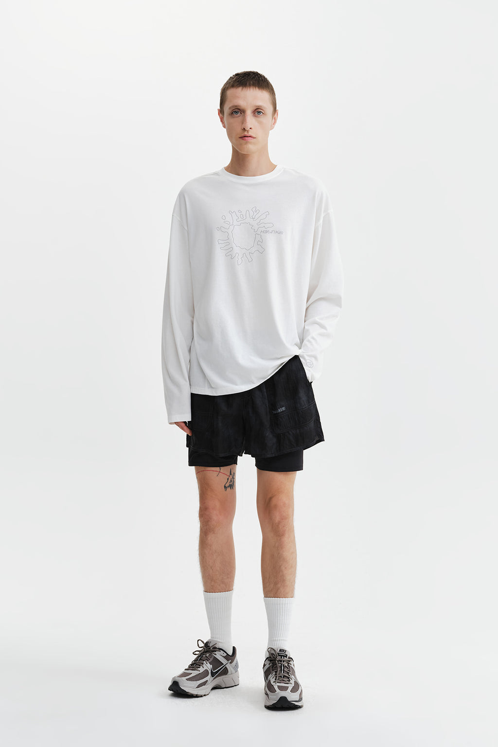 Matin Kim - Matin Pace Sunburst Graffiti Covered Top (Ivory) product image 9 | TRAB K-Fashion Australia