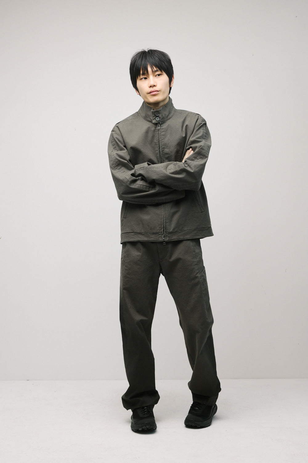 Hatchingroom - Silent Harrington Jacket (Dark Khaki) product image 8 | TRAB K-Fashion Australia