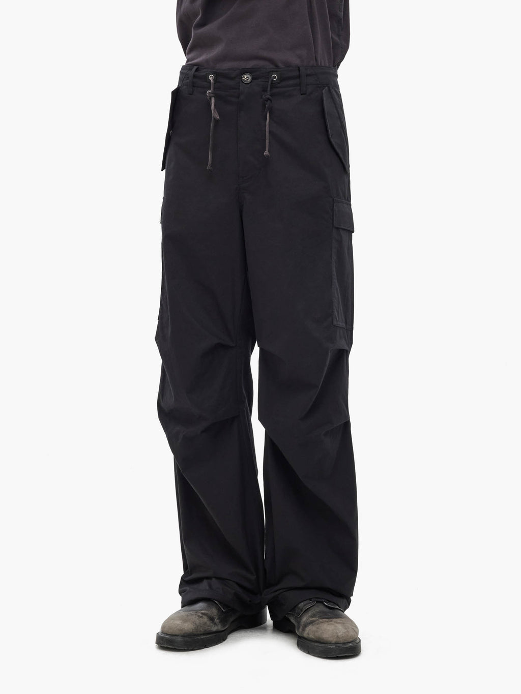 Jiyong Kim - Sun-Bleached Multi Pocket Pants (Black) product image 2 | TRAB K-Fashion Australia